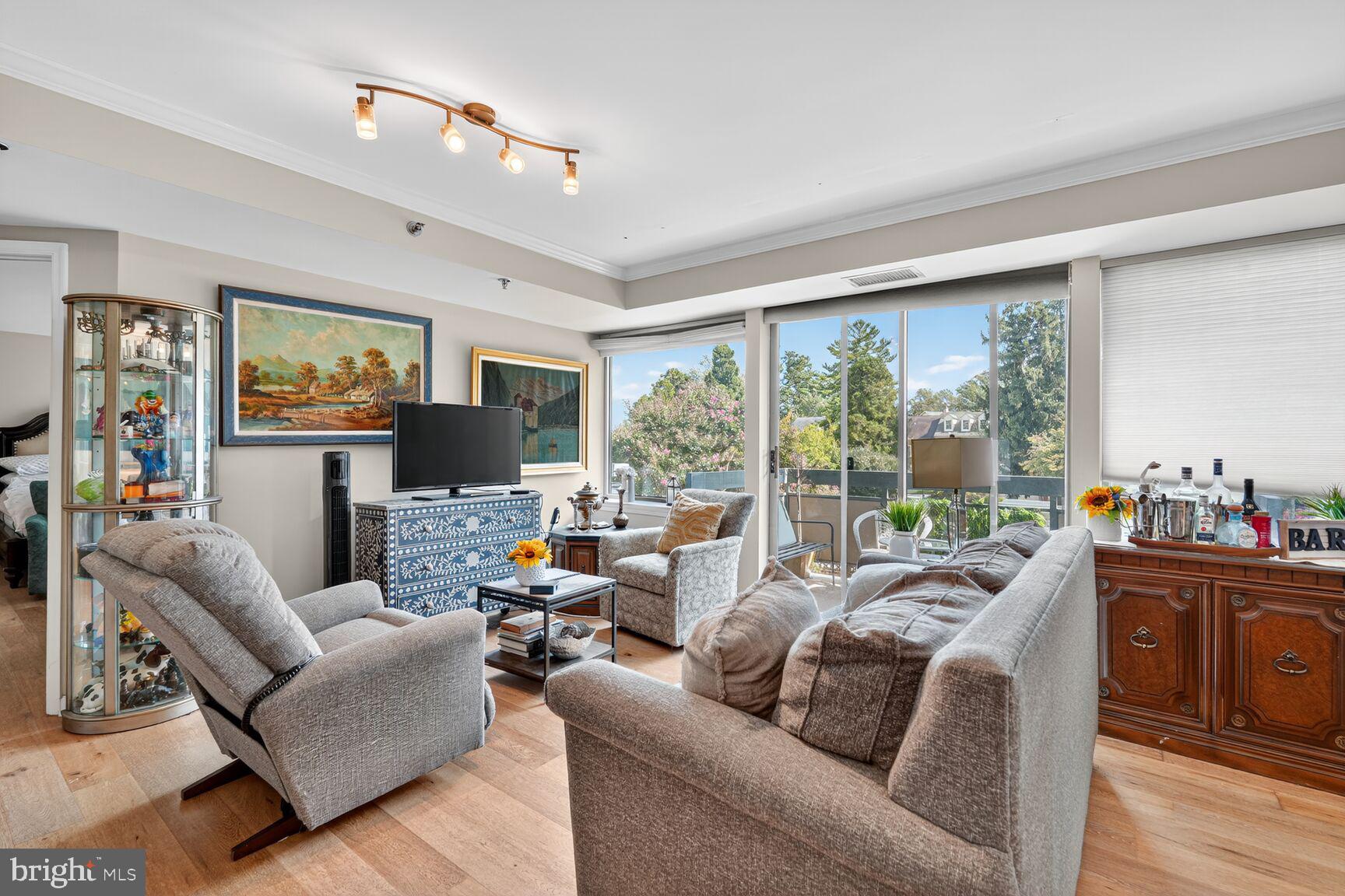 5450 WHITLEY PARK TERRACE 209