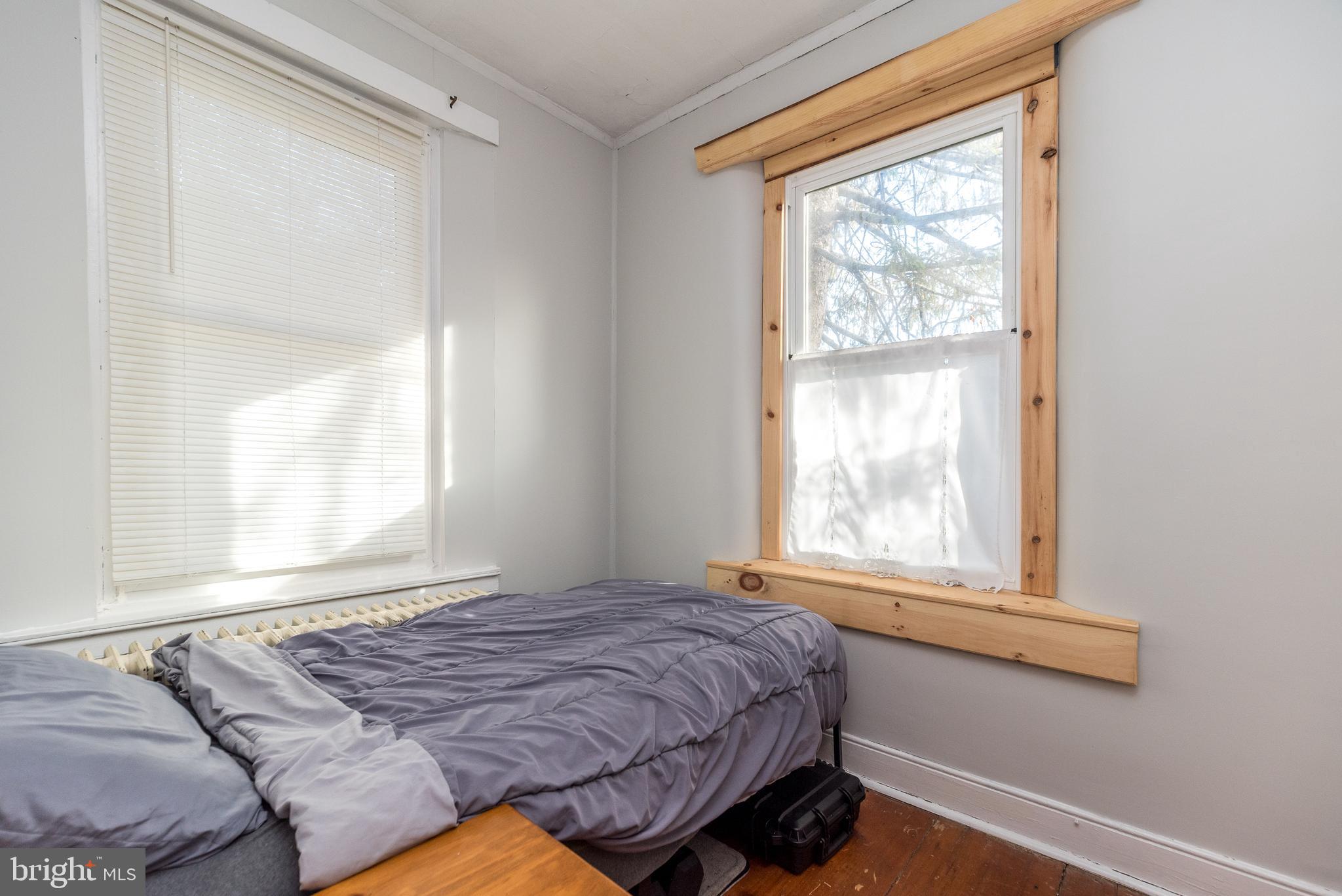 APPLEBACHSVILLE - Residential