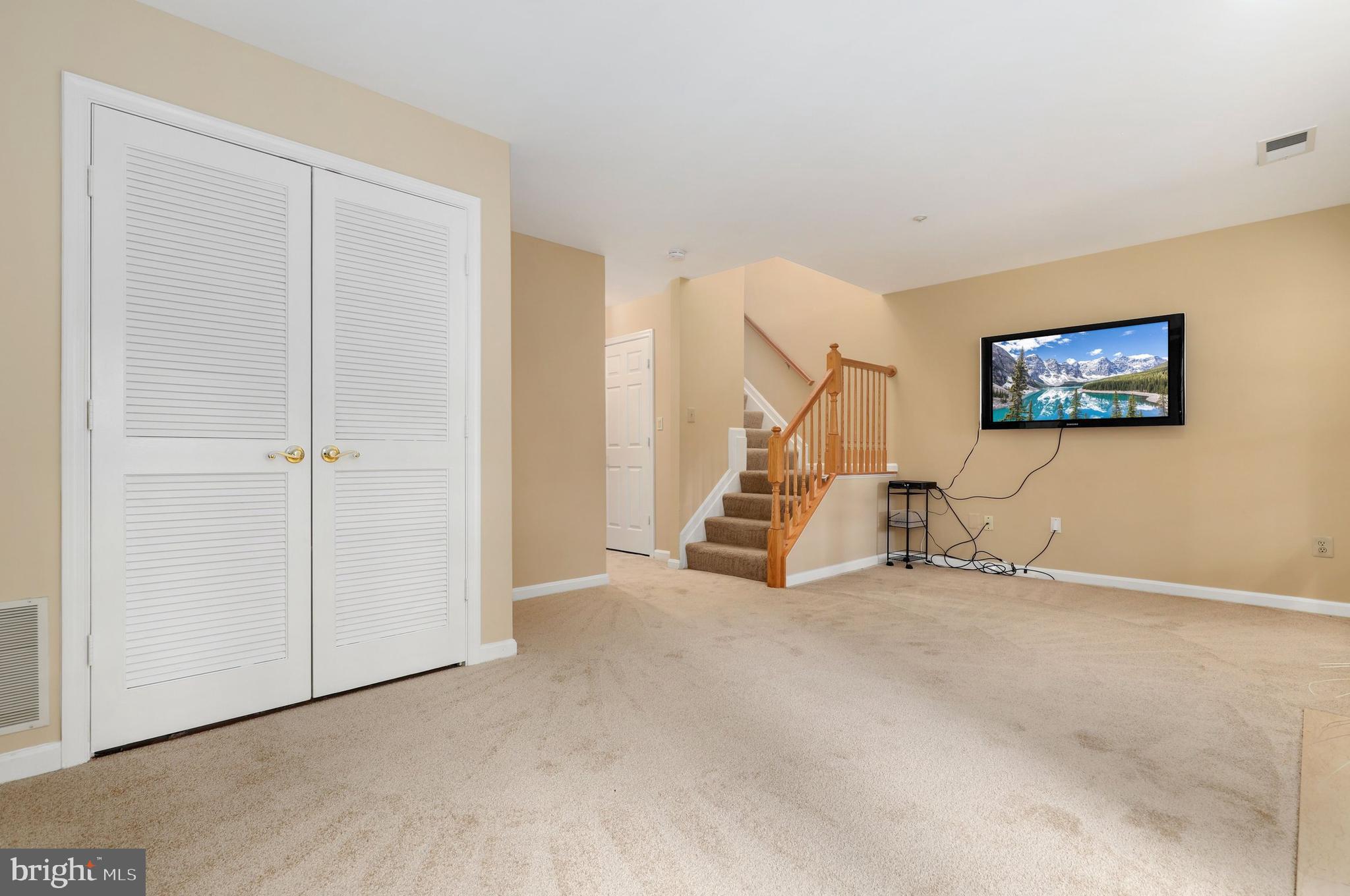 GERMANTOWN ESTATES - Residential