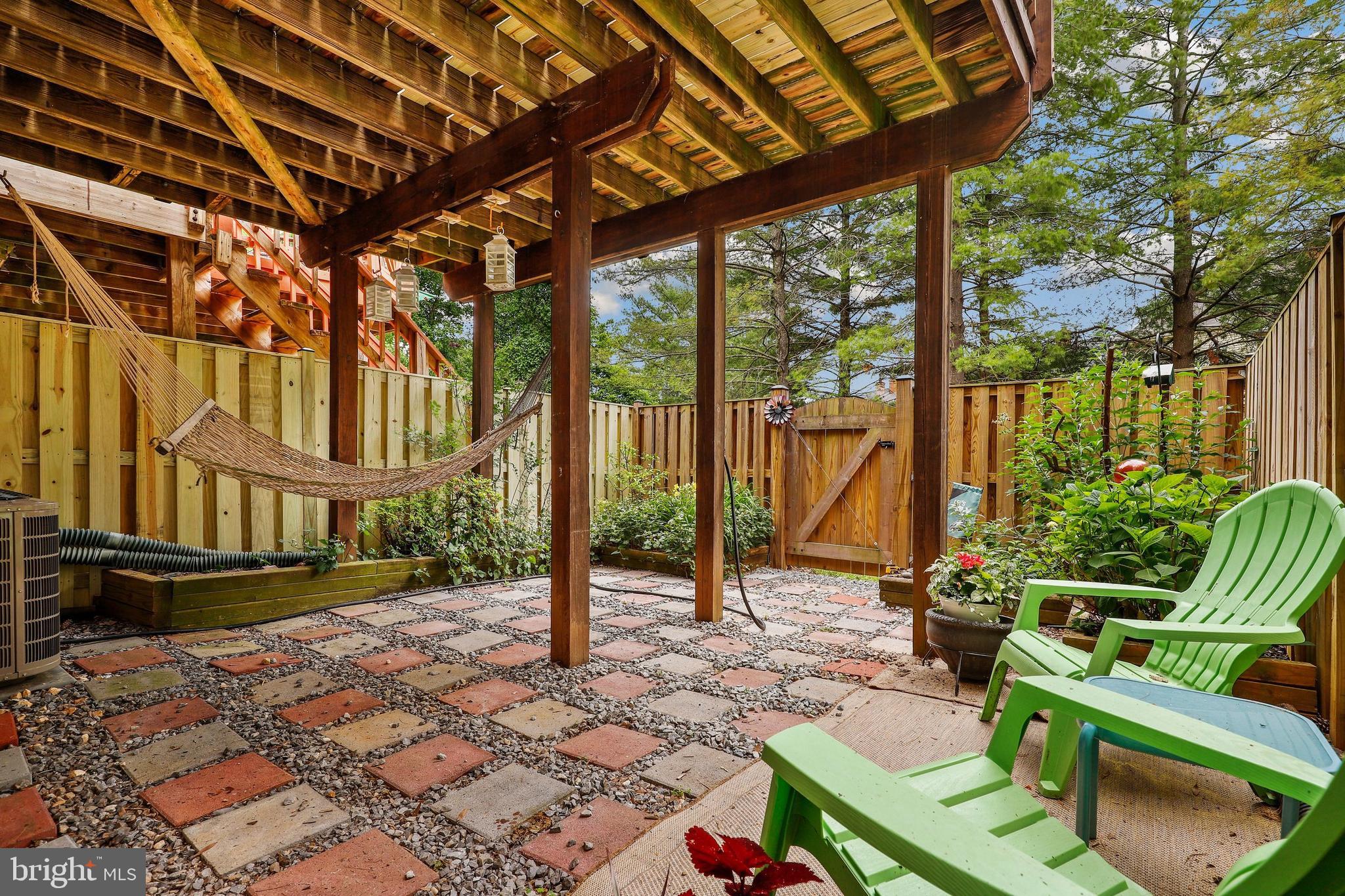 GERMANTOWN ESTATES - Residential