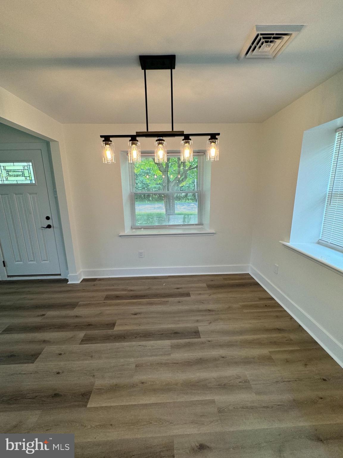 BUSTLETON - Residential Lease