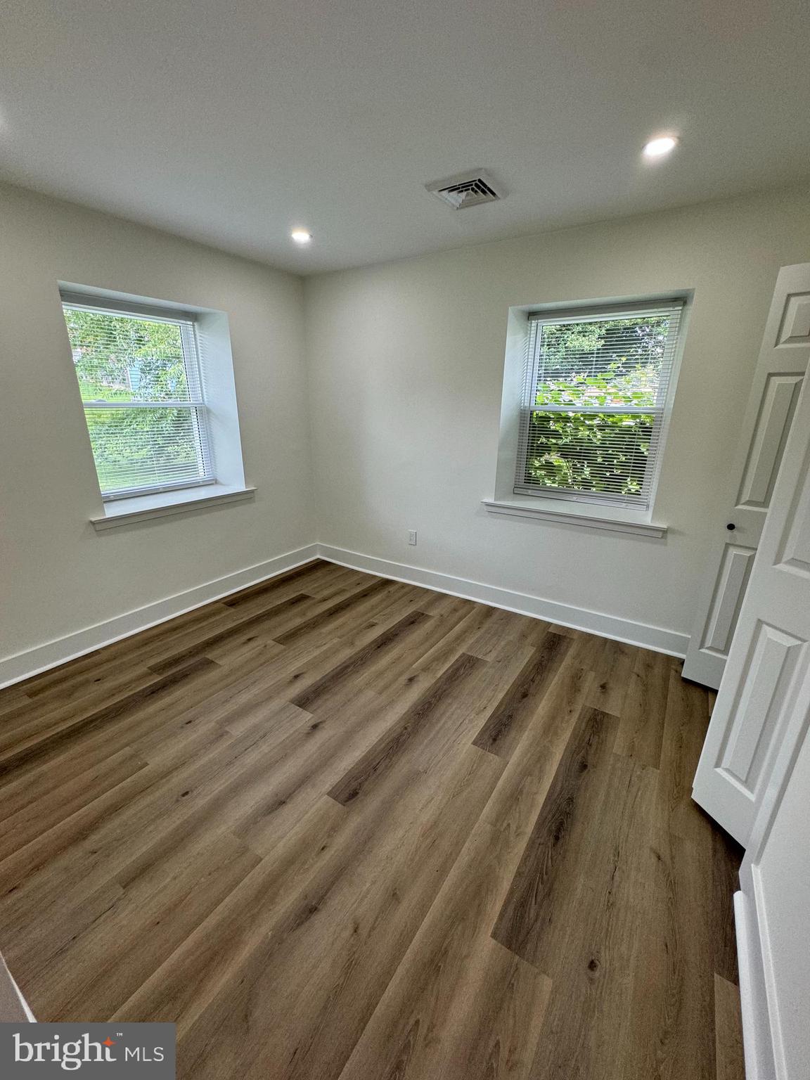 BUSTLETON - Residential Lease