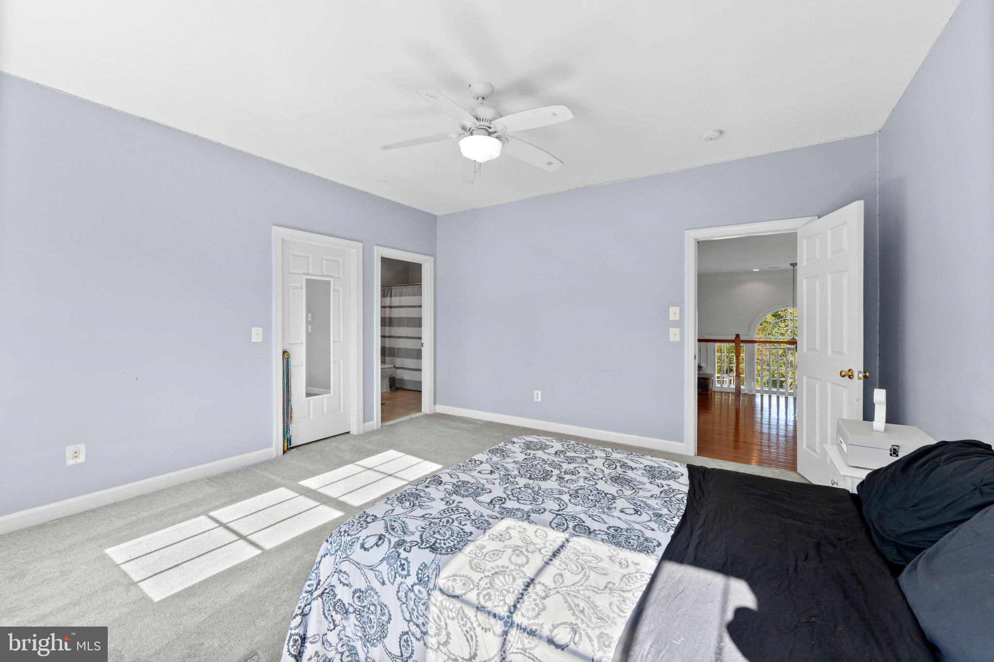 LANSDOWNE ON THE POTOMAC - Residential