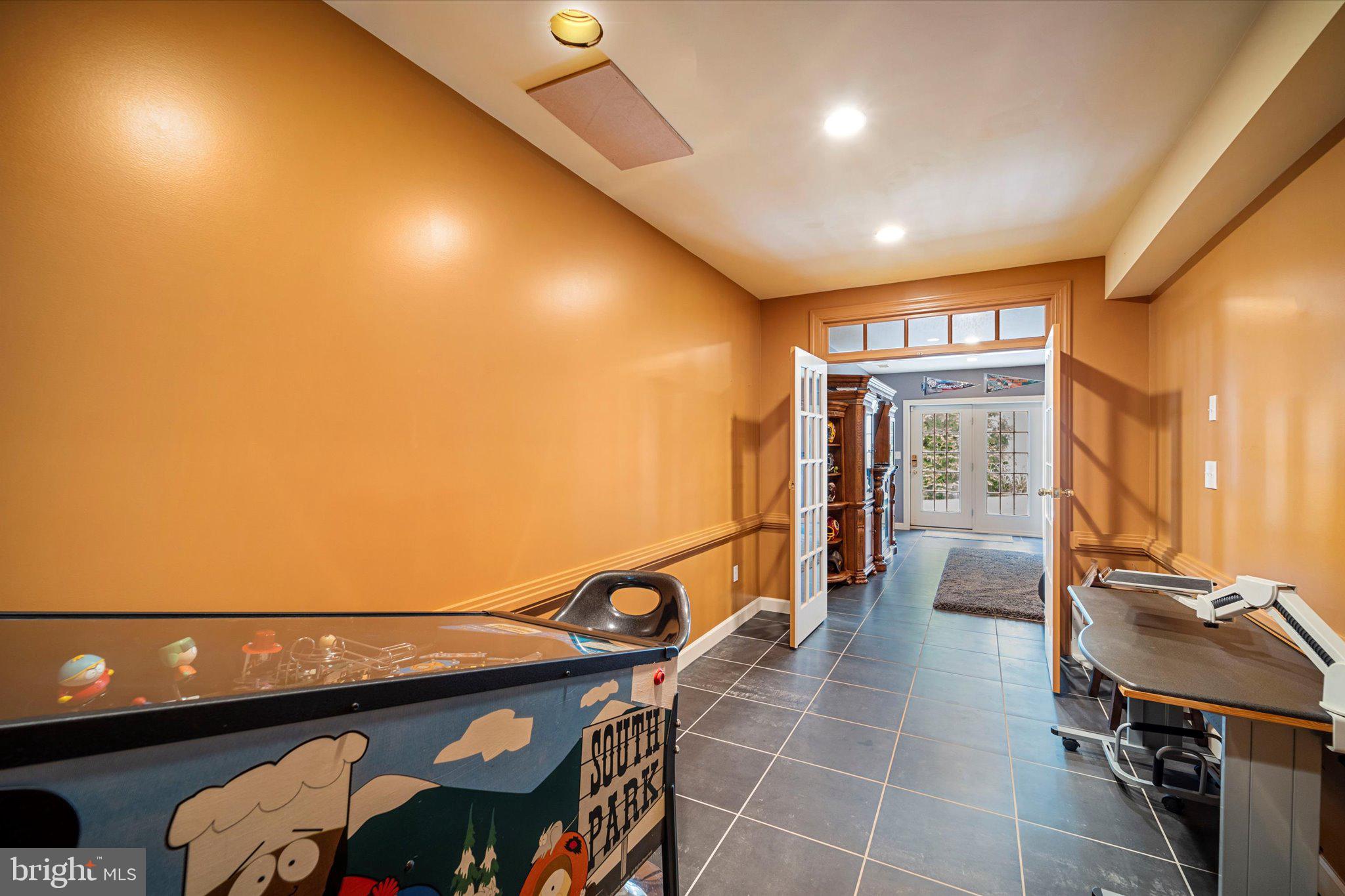 LANSDOWNE ON THE POTOMAC - Residential