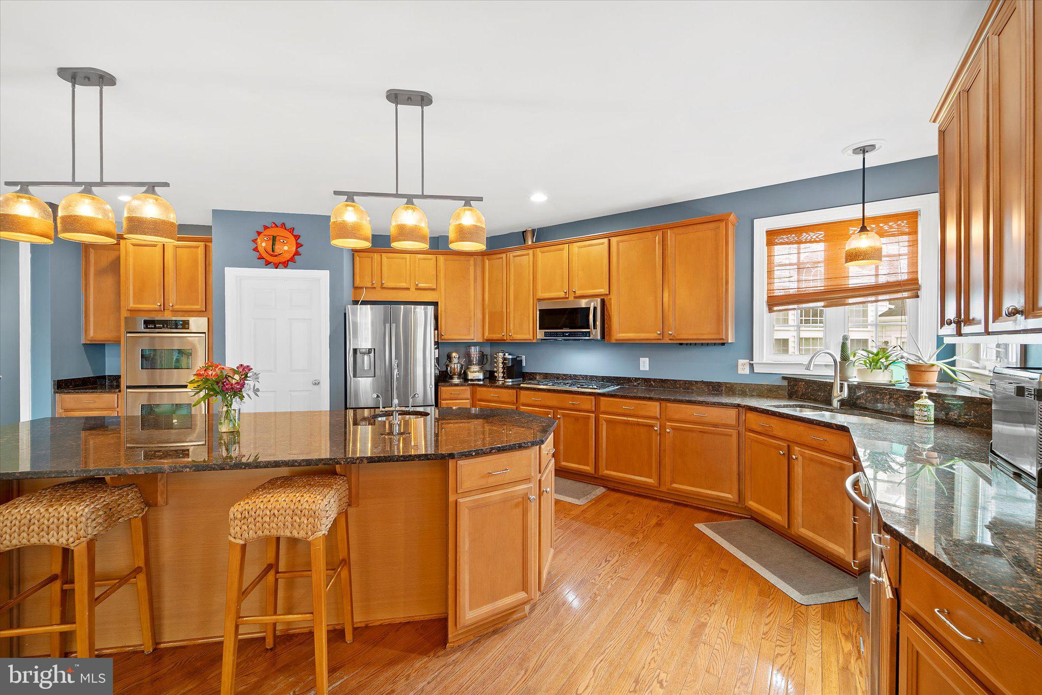 LANSDOWNE ON THE POTOMAC - Residential