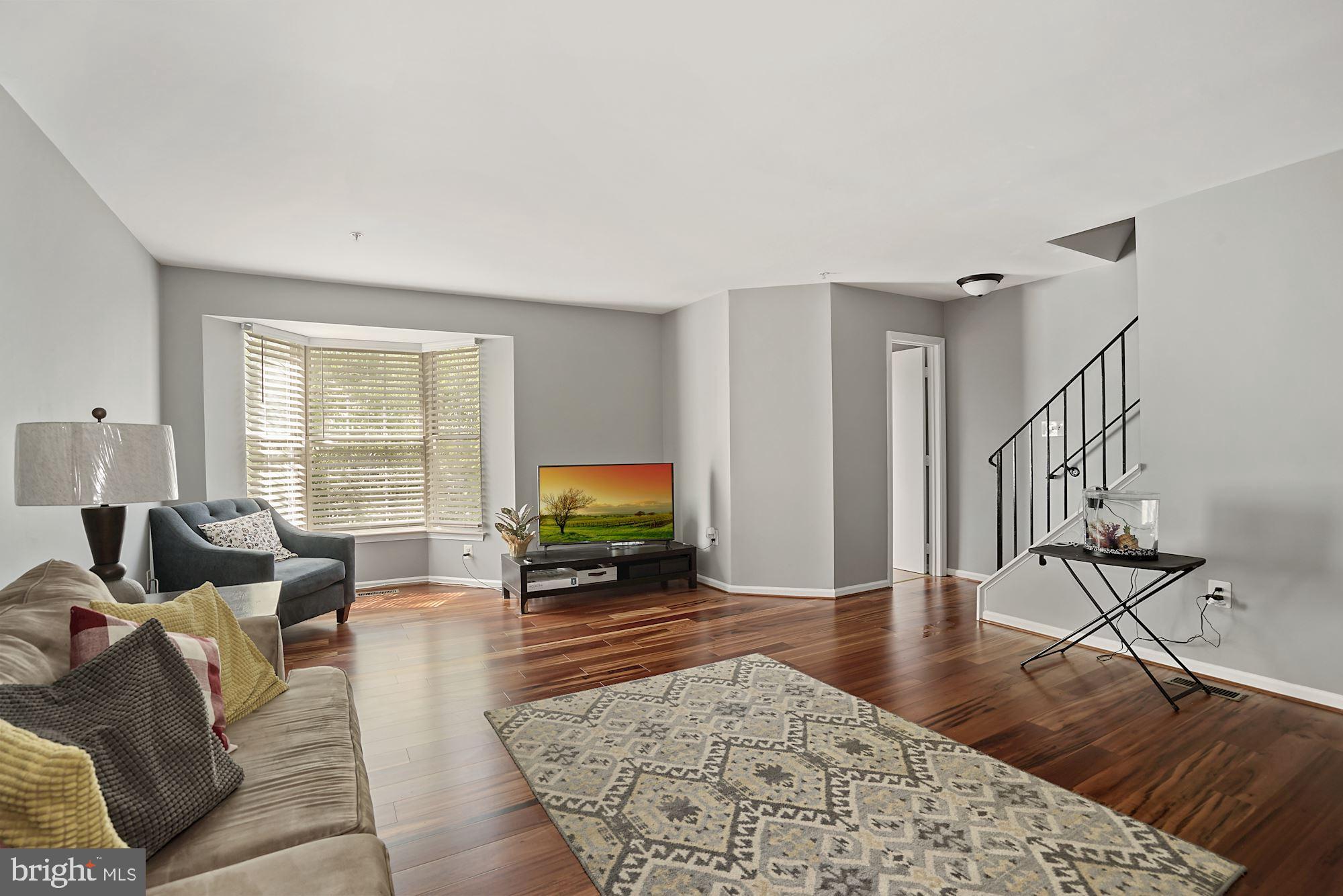 YORKSHIRE KNOLLS - Residential