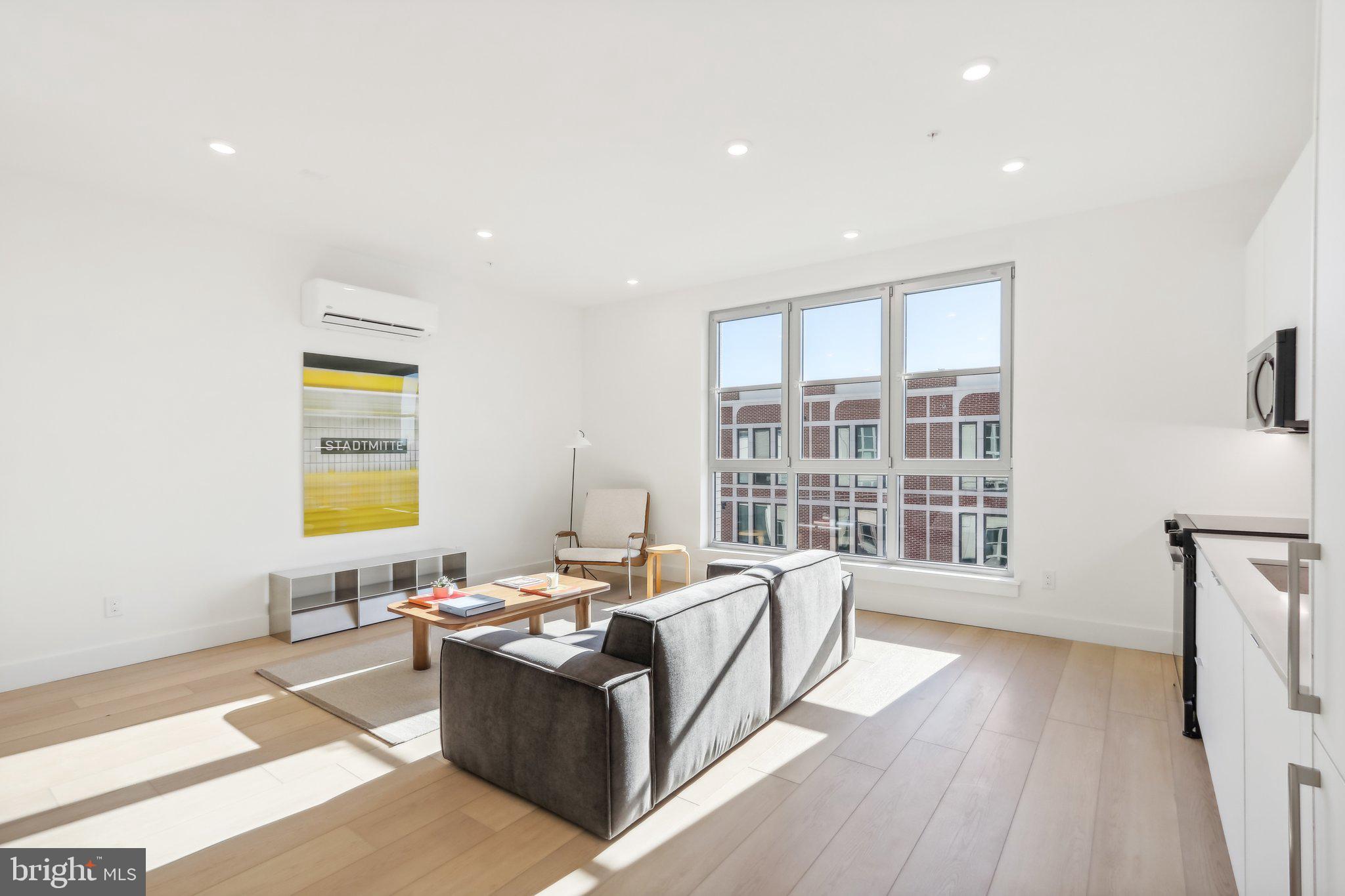 FISHTOWN - Residential Lease