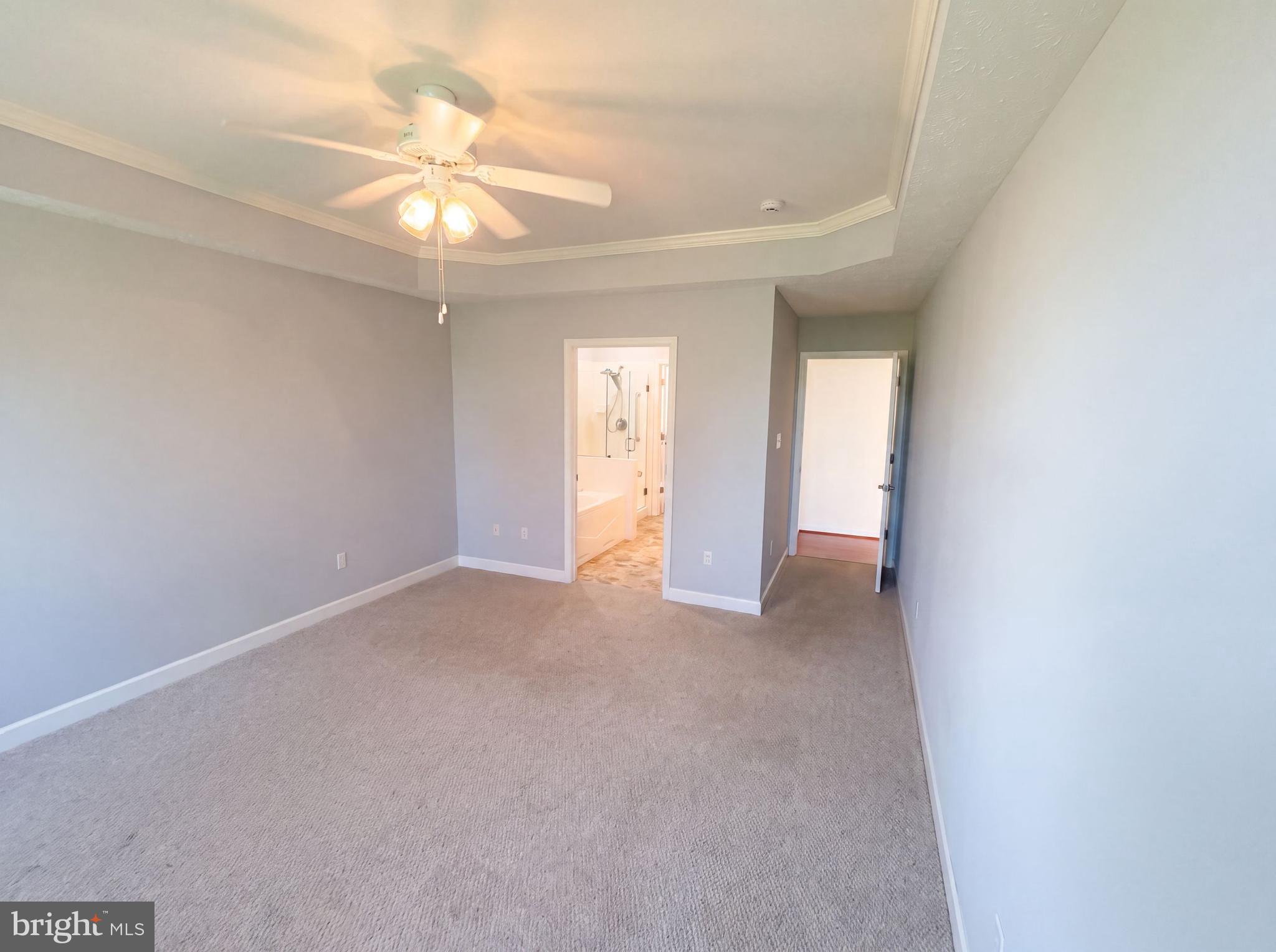 9283 TOURNAMENT DRIVE