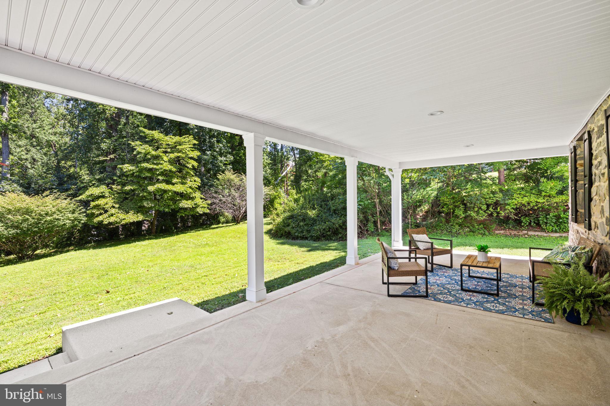 61 CHAPEL HILL ROAD