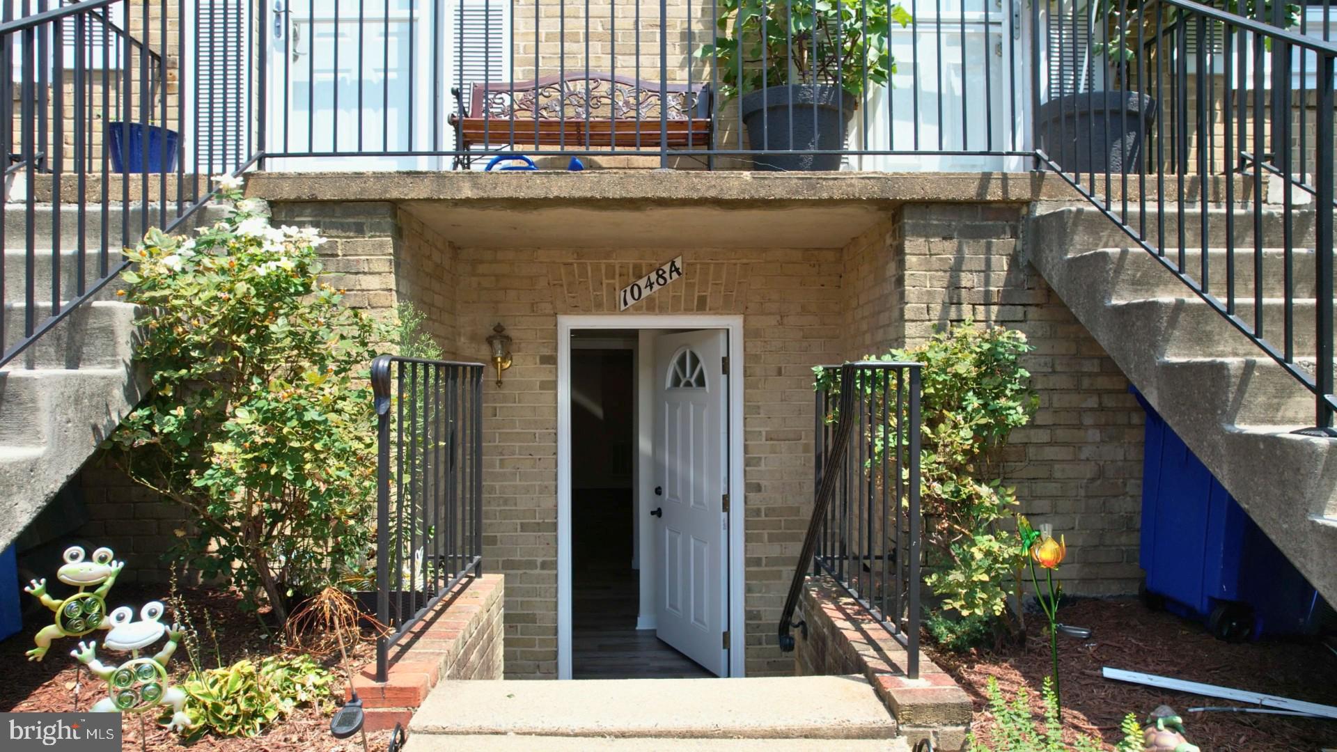 1048 BRIXTON COURT A