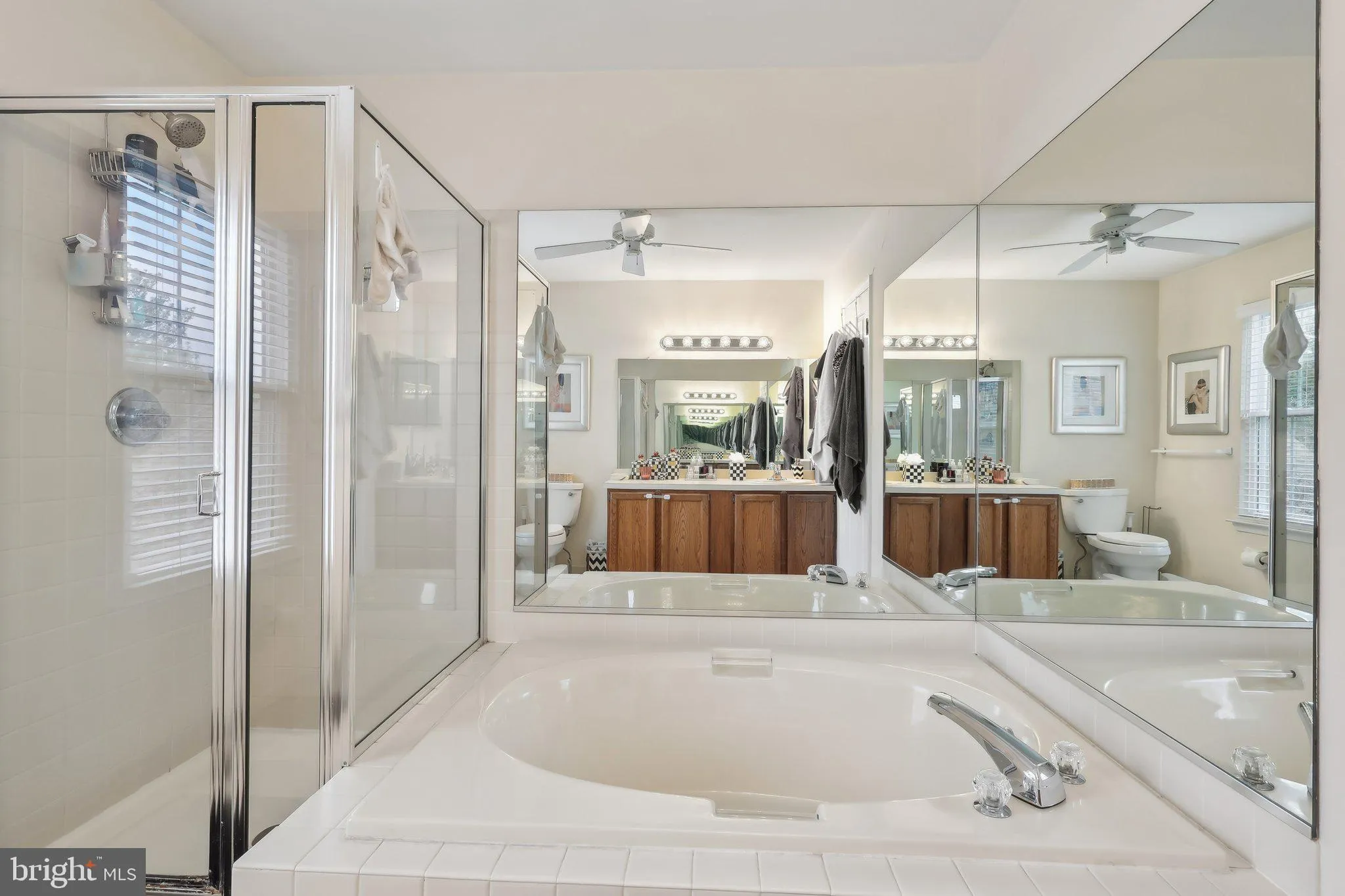 Blue Bell, Pennsylvania 19422, United States, 3 Bedrooms Bedrooms, ,3 BathroomsBathrooms,Residential,Contingent,105913