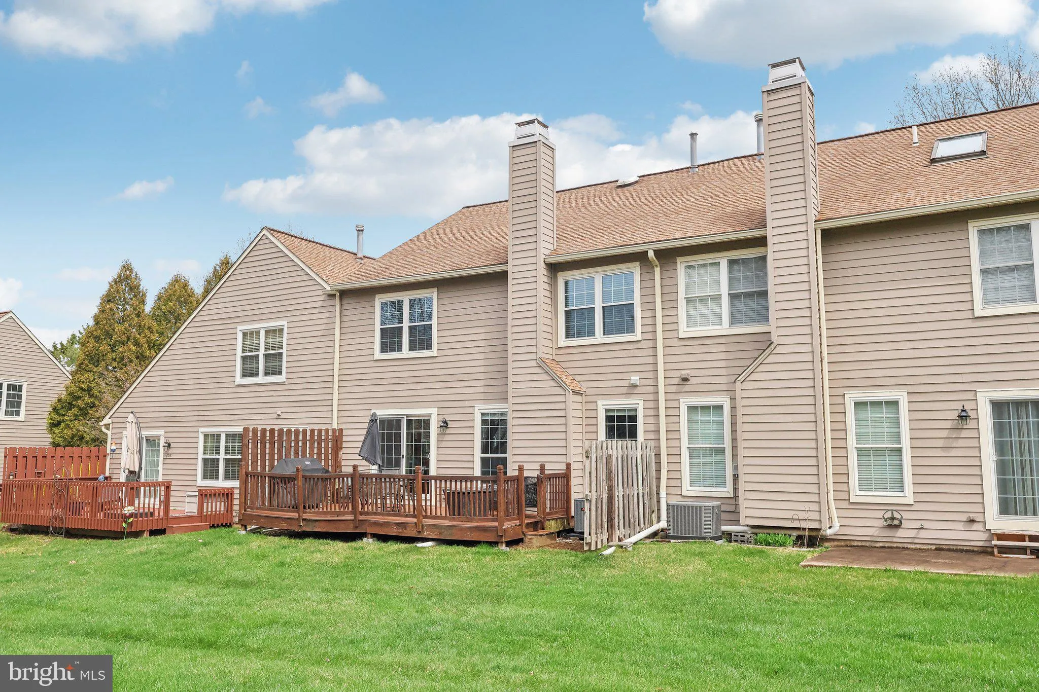 Blue Bell, Pennsylvania 19422, United States, 3 Bedrooms Bedrooms, ,3 BathroomsBathrooms,Residential,Contingent,105913