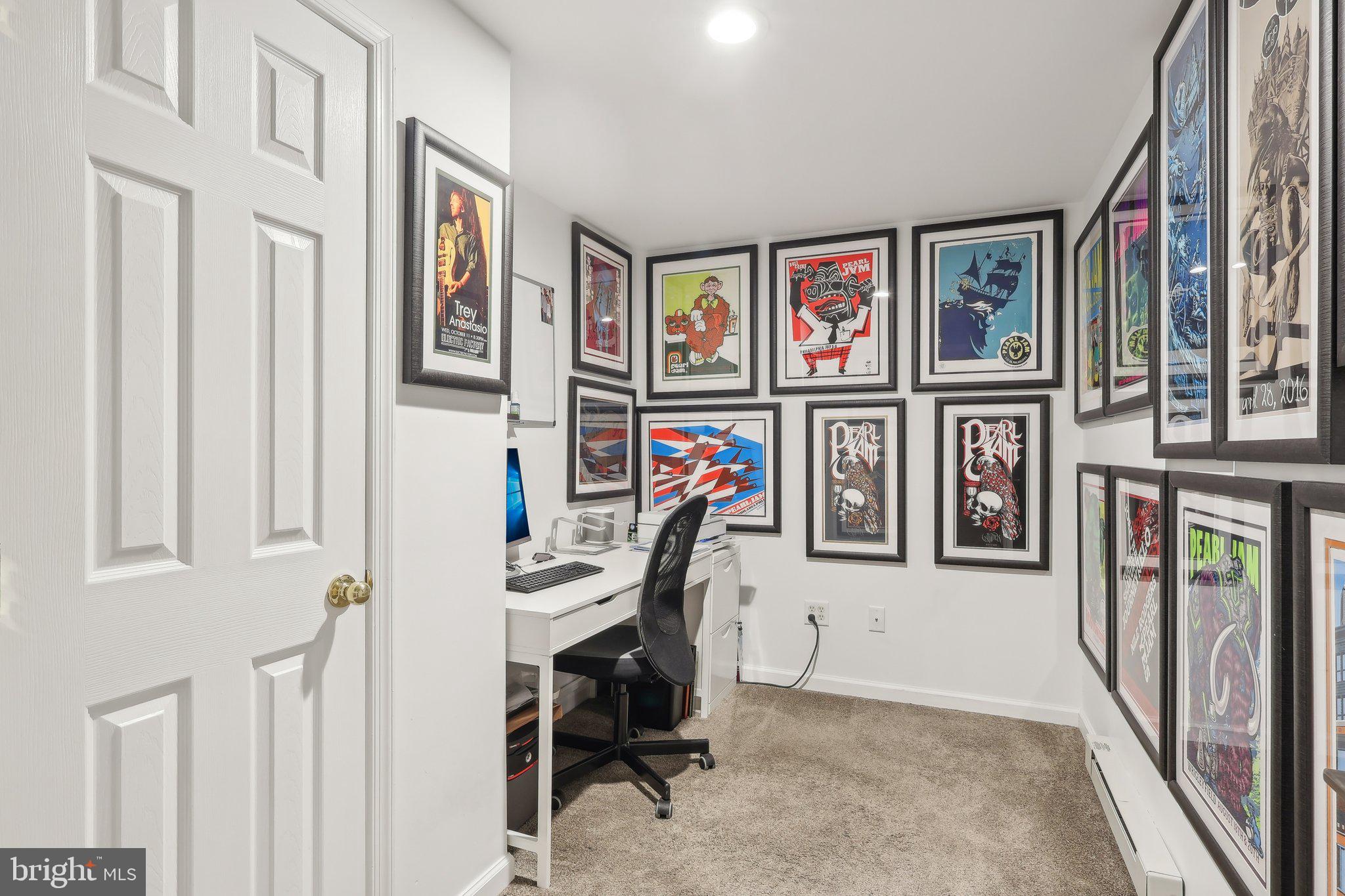 BLUE BELL WOODS - Residential