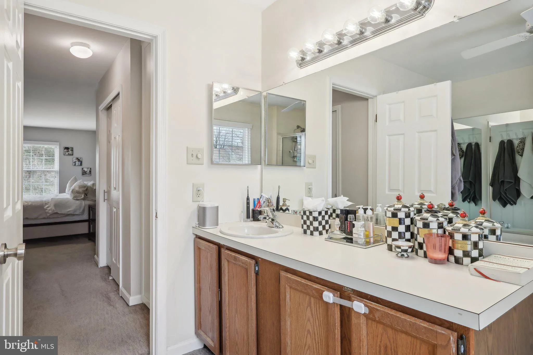 Blue Bell, Pennsylvania 19422, United States, 3 Bedrooms Bedrooms, ,3 BathroomsBathrooms,Residential,Contingent,105913