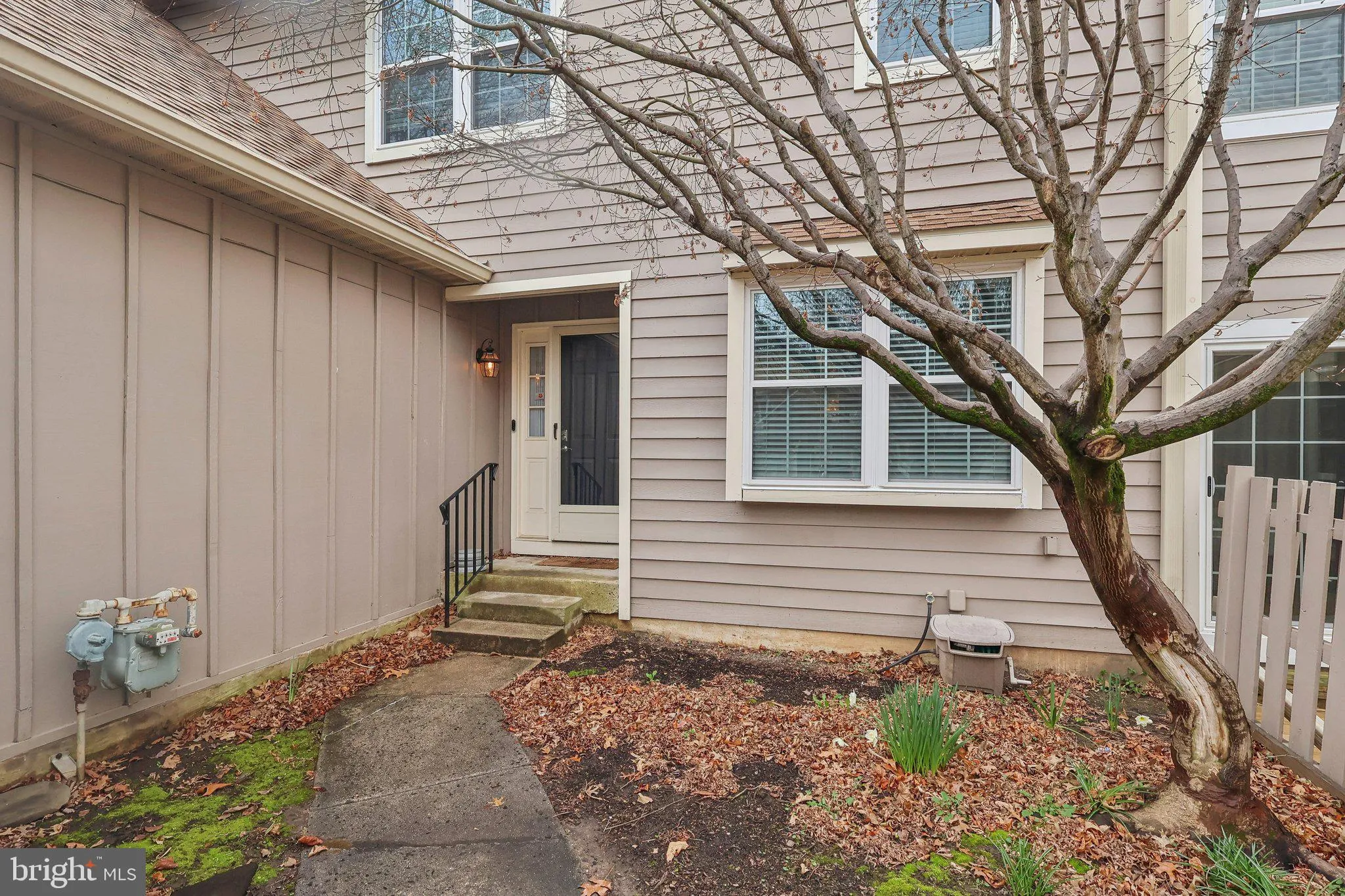 Blue Bell, Pennsylvania 19422, United States, 3 Bedrooms Bedrooms, ,3 BathroomsBathrooms,Residential,Contingent,105913