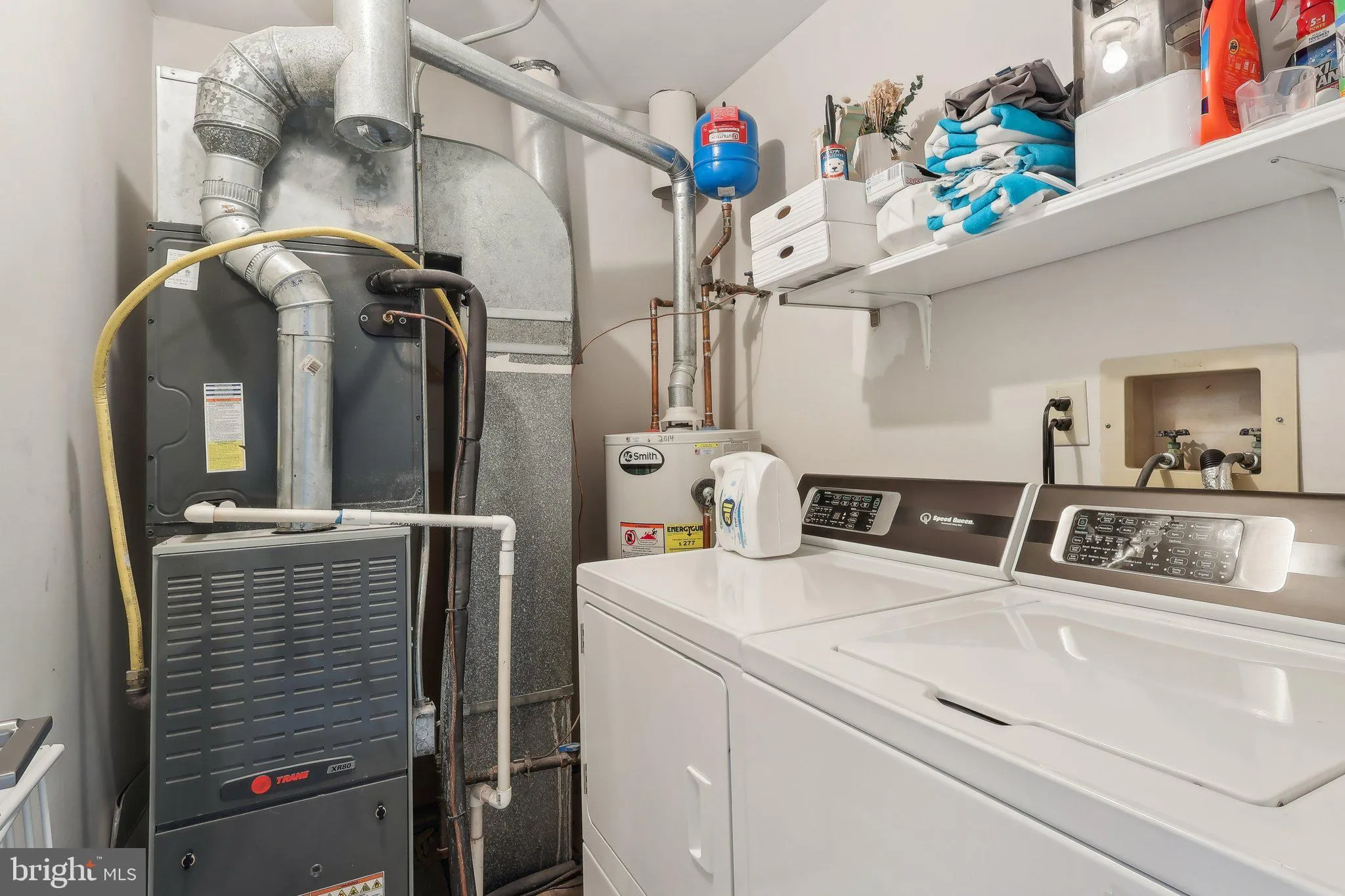 Blue Bell, Pennsylvania 19422, United States, 3 Bedrooms Bedrooms, ,3 BathroomsBathrooms,Residential,Contingent,105913