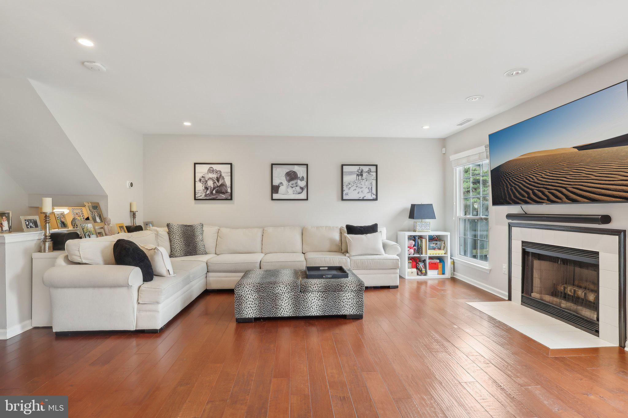 BLUE BELL WOODS - Residential