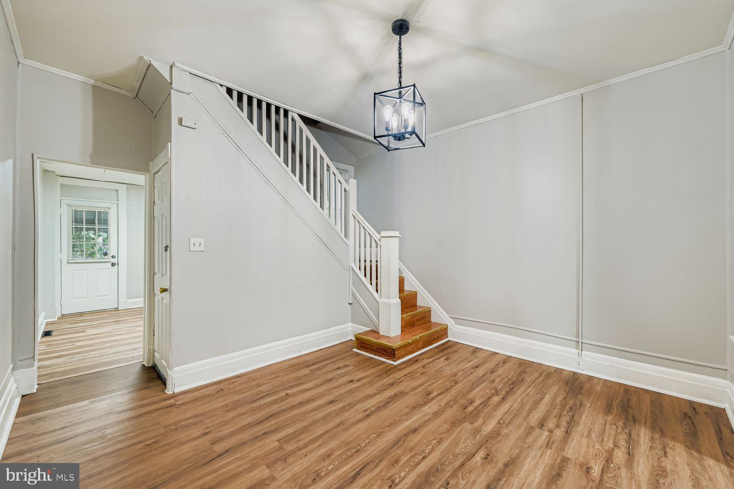 415 CAMBRIA STREET