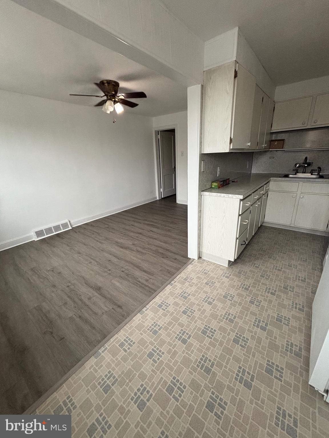 964 FAIRFAX ROAD