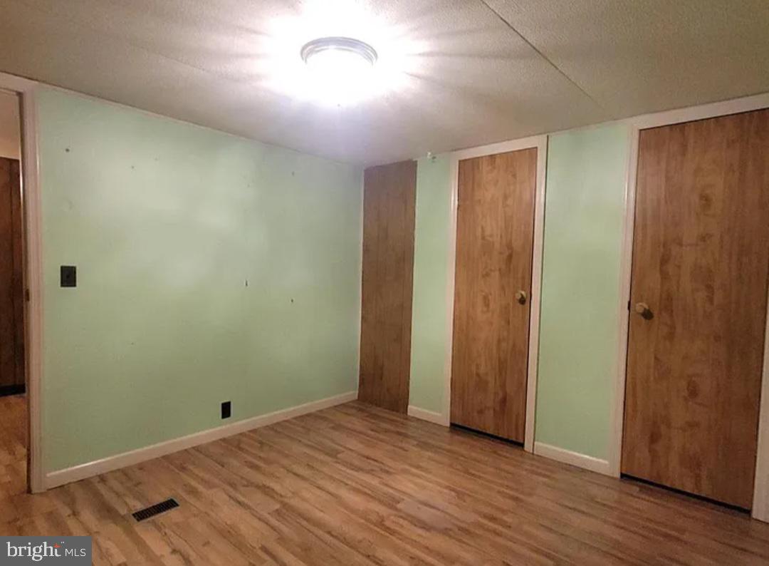 OAK KNOLL ESTATES - Residential