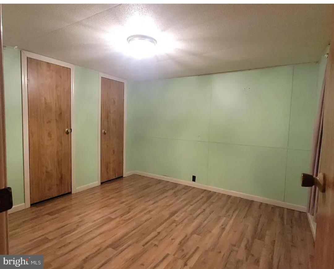 OAK KNOLL ESTATES - Residential