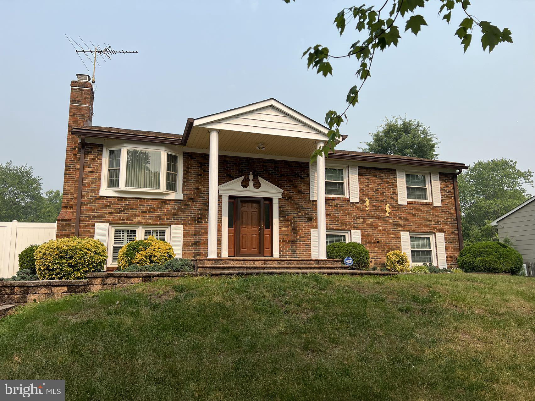 TANTALLON SOUTH - Residential Lease