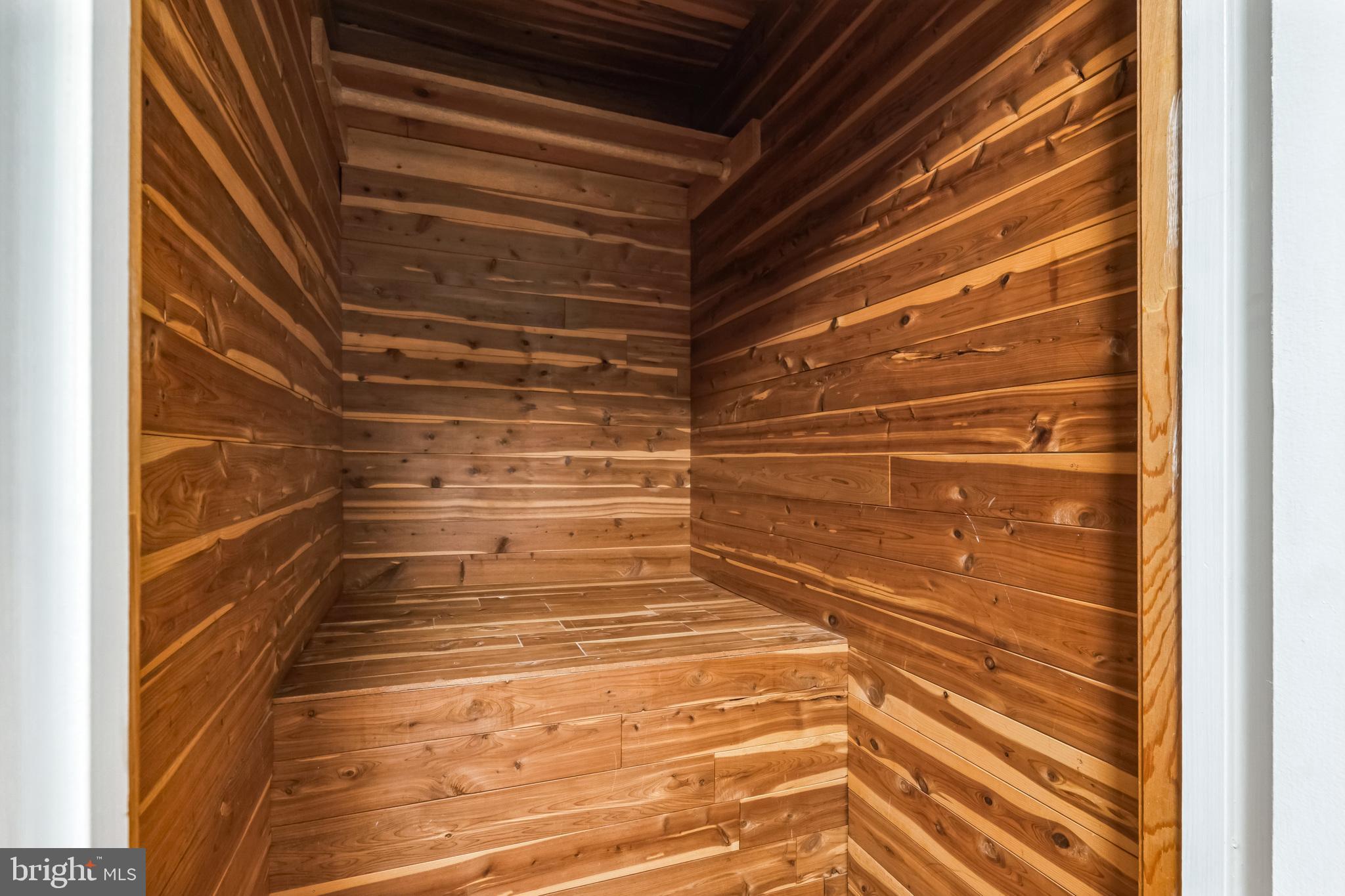 WEST RIDING - Residential