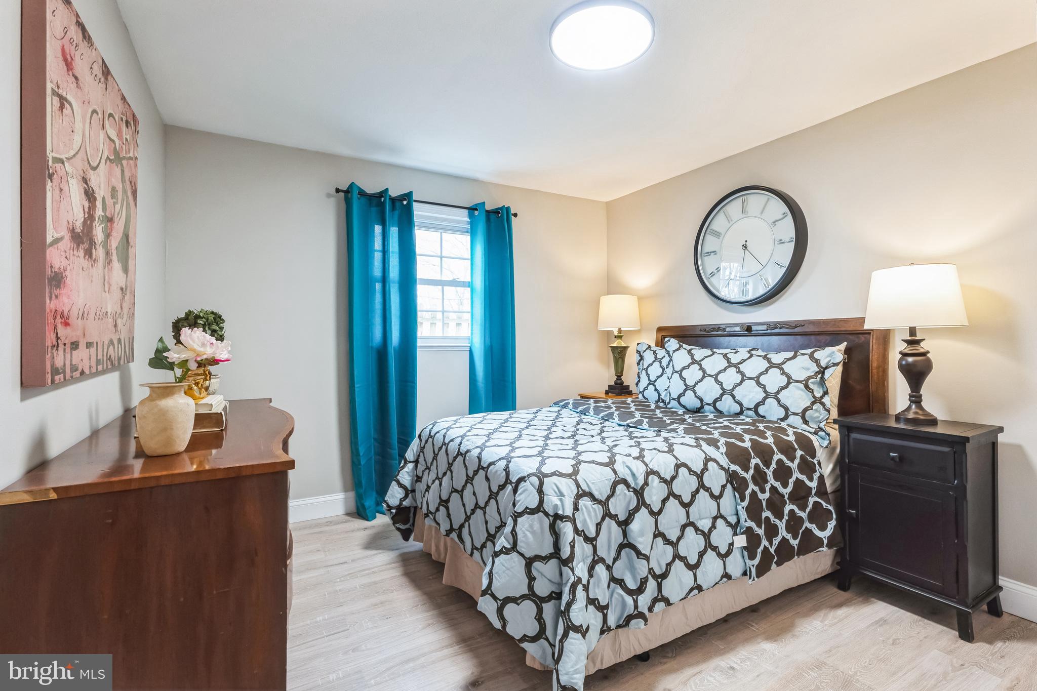 WEST RIDING - Residential