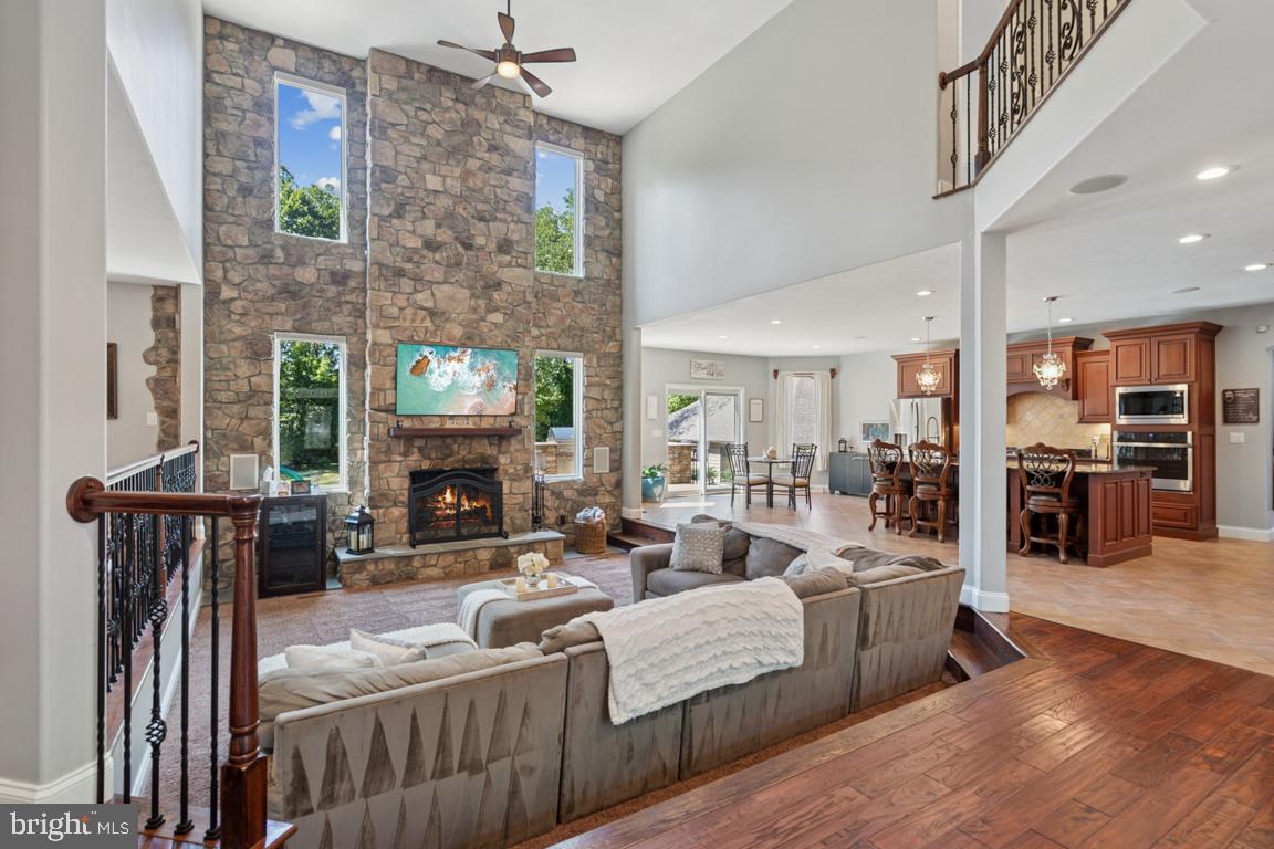 CIDER PRESS ESTATES - Residential