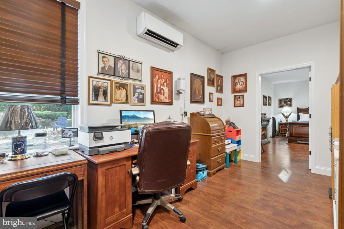 CIDER PRESS ESTATES - Residential