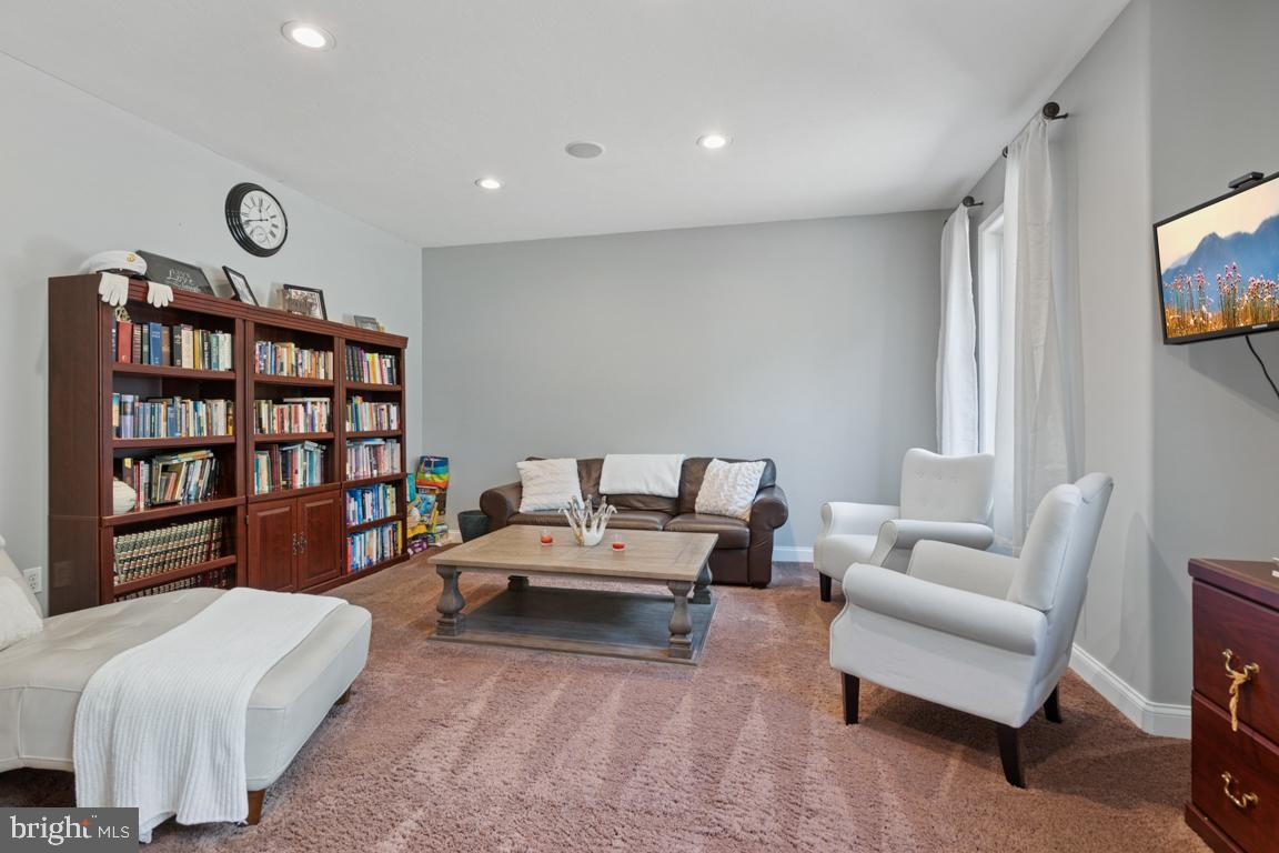 CIDER PRESS ESTATES - Residential