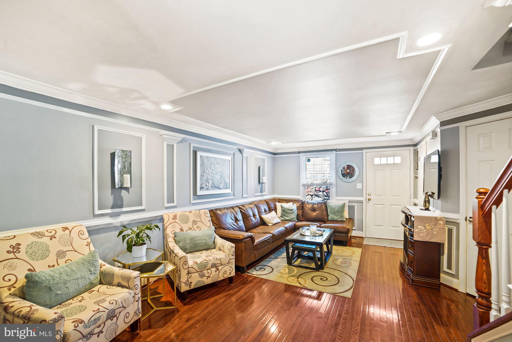 ESSEX PLACE - Residential