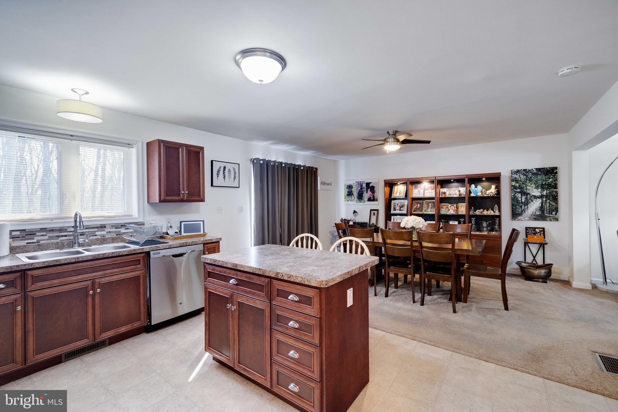 POCONO HIGHLAND EST (POC) - Residential