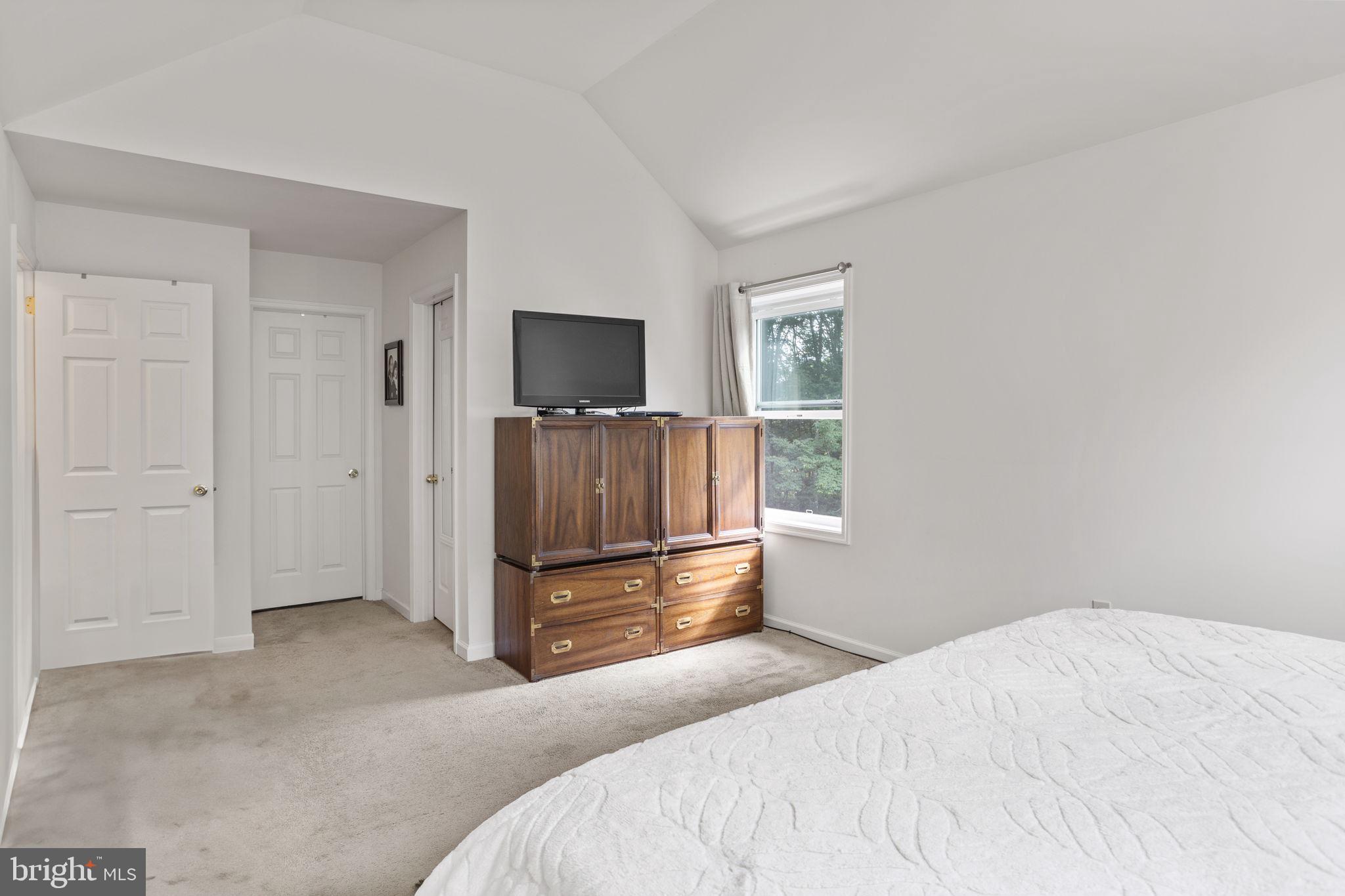 POCONO HIGHLAND EST (POC) - Residential