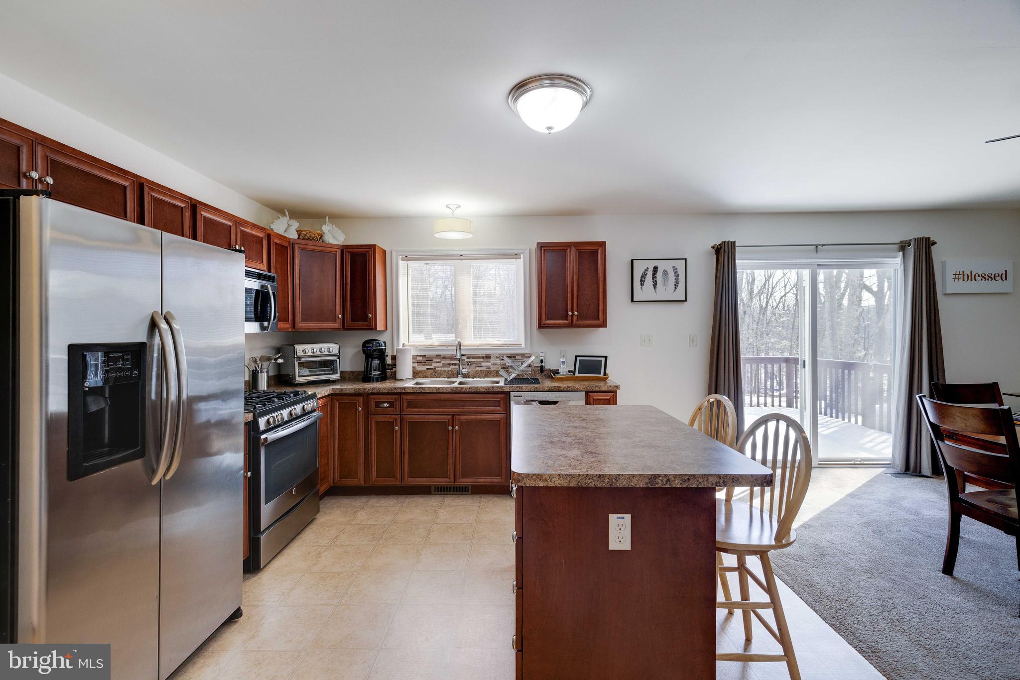 POCONO HIGHLAND EST (POC) - Residential