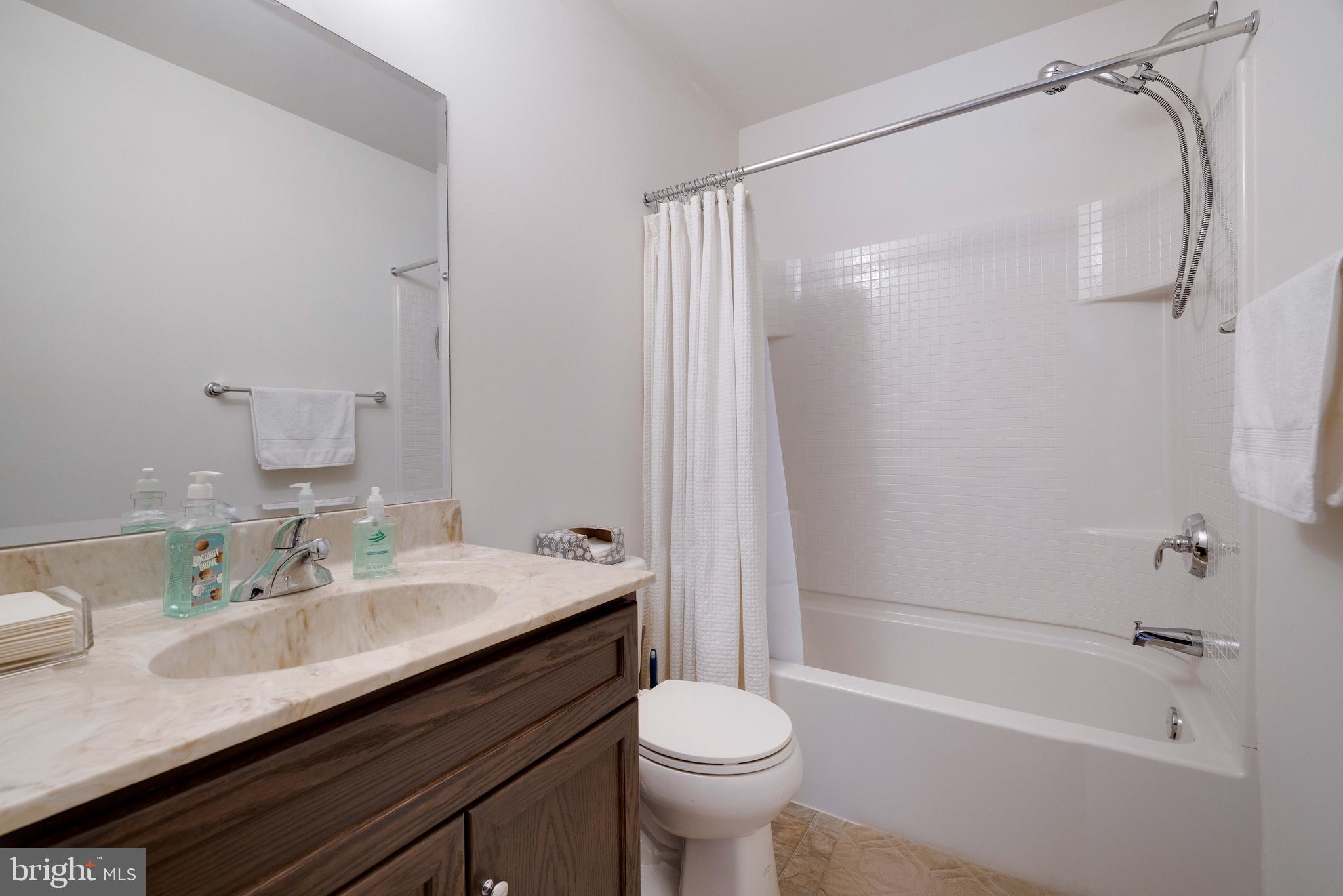 POCONO HIGHLAND EST (POC) - Residential