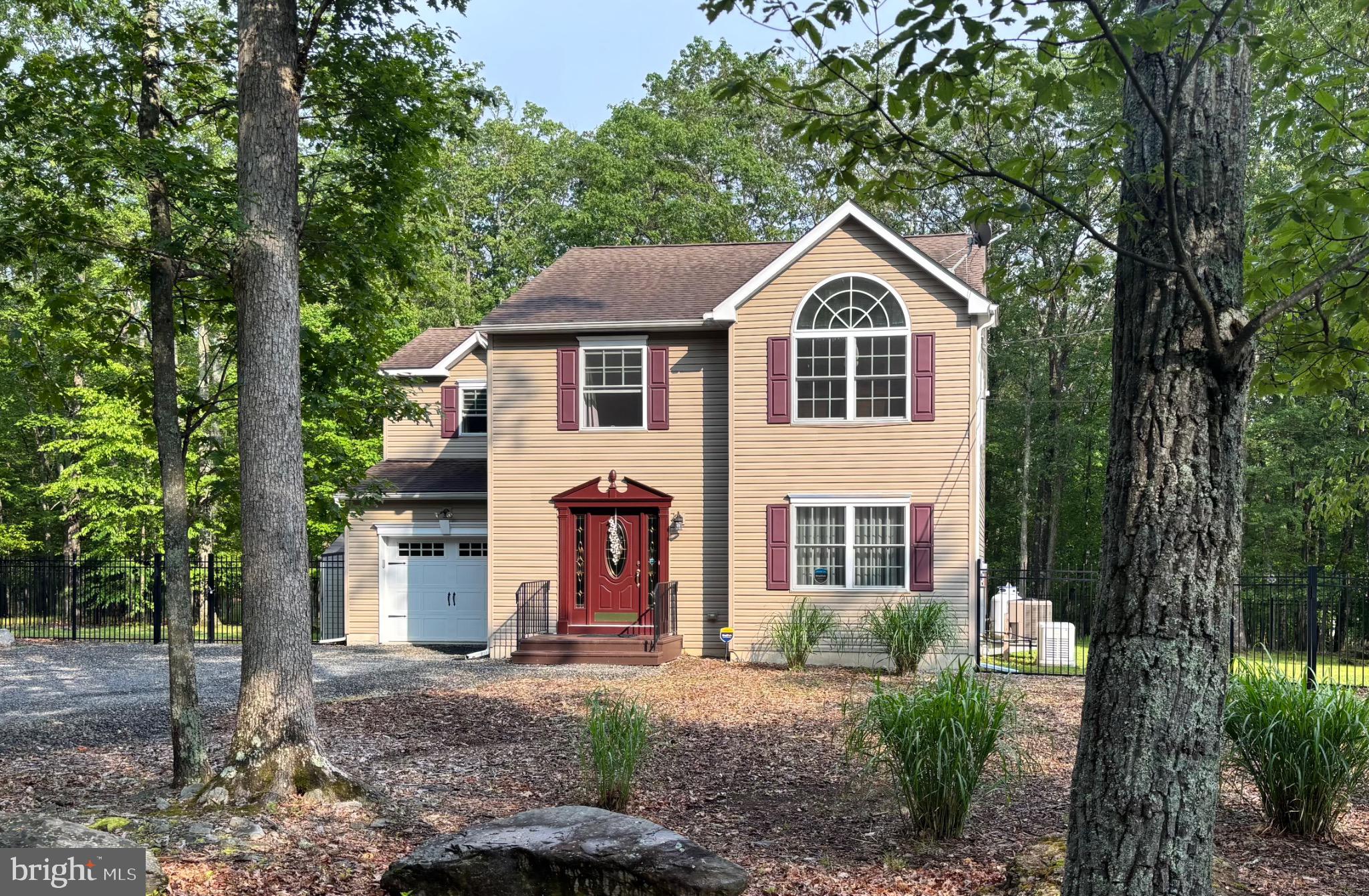 POCONO HIGHLAND EST (POC) - Residential