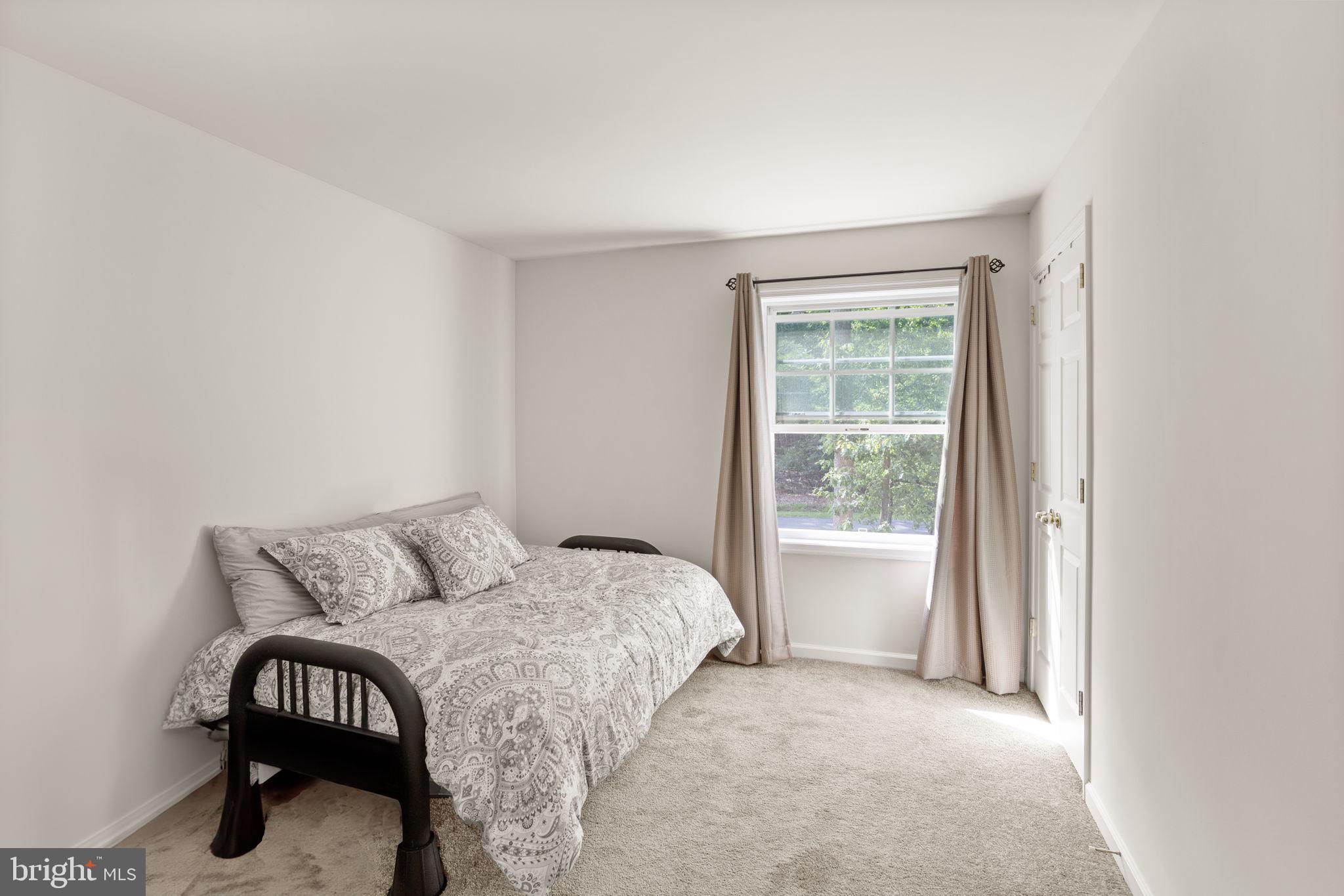 POCONO HIGHLAND EST (POC) - Residential