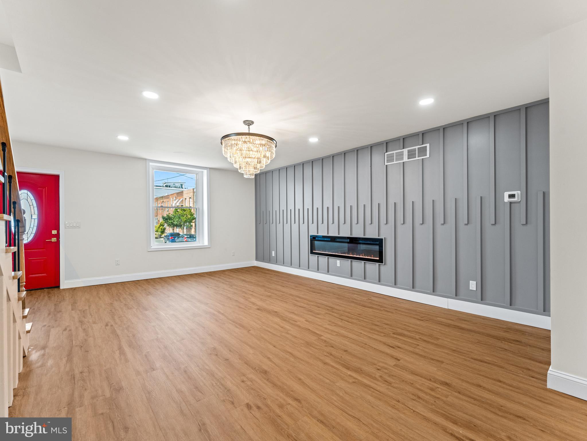 LOWER MOYAMENSING - Residential