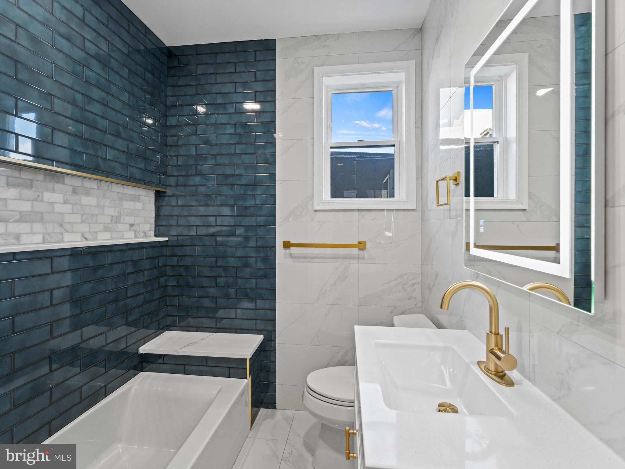 LOWER MOYAMENSING - Residential