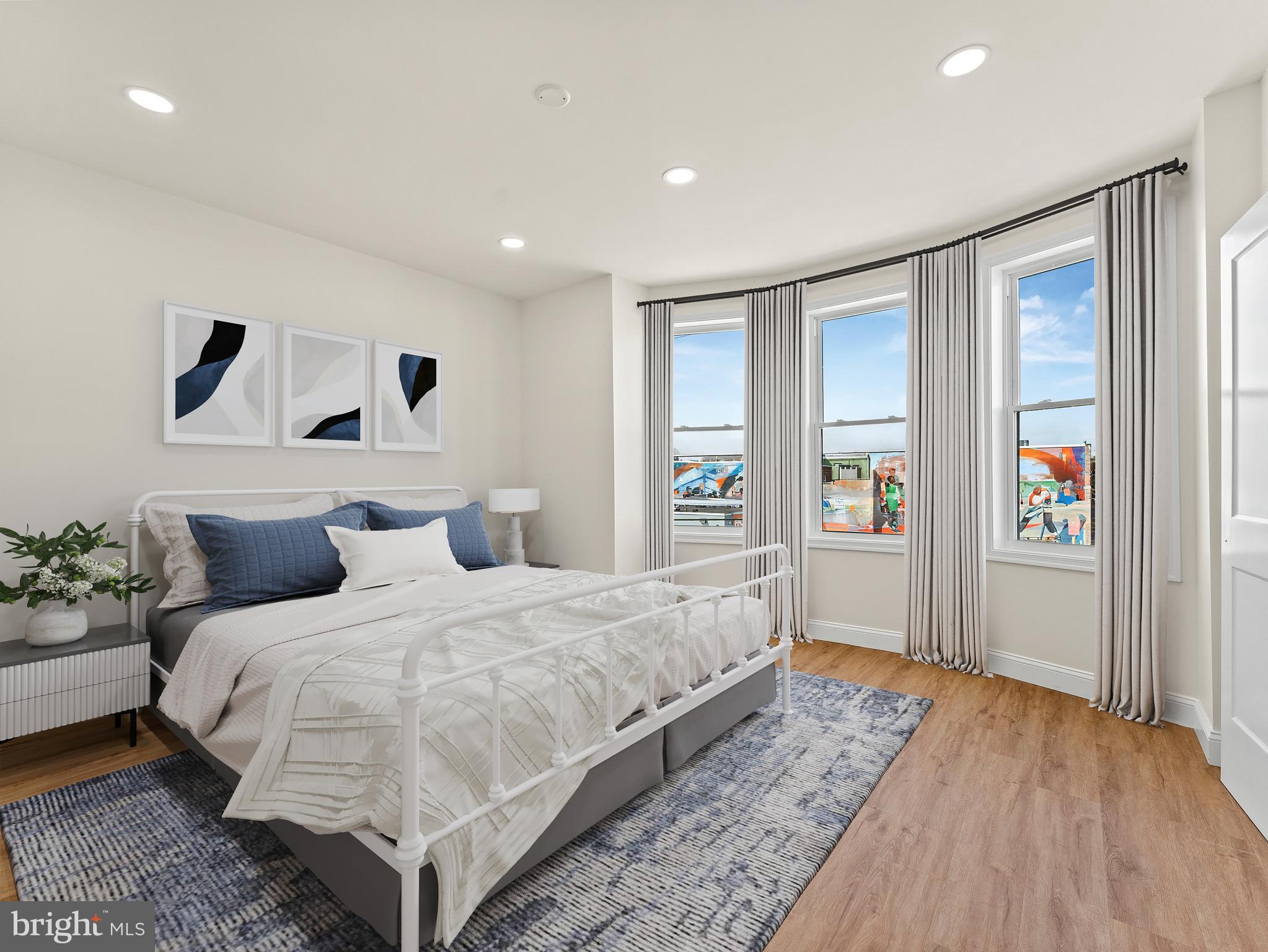 LOWER MOYAMENSING - Residential