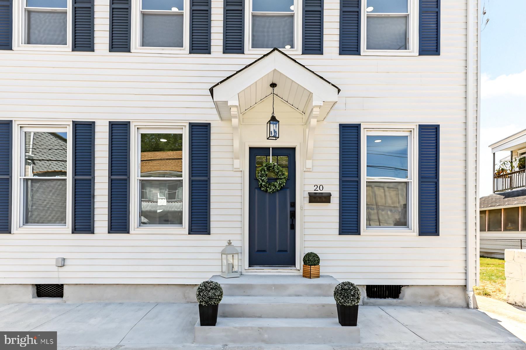 20 W WATER STREET