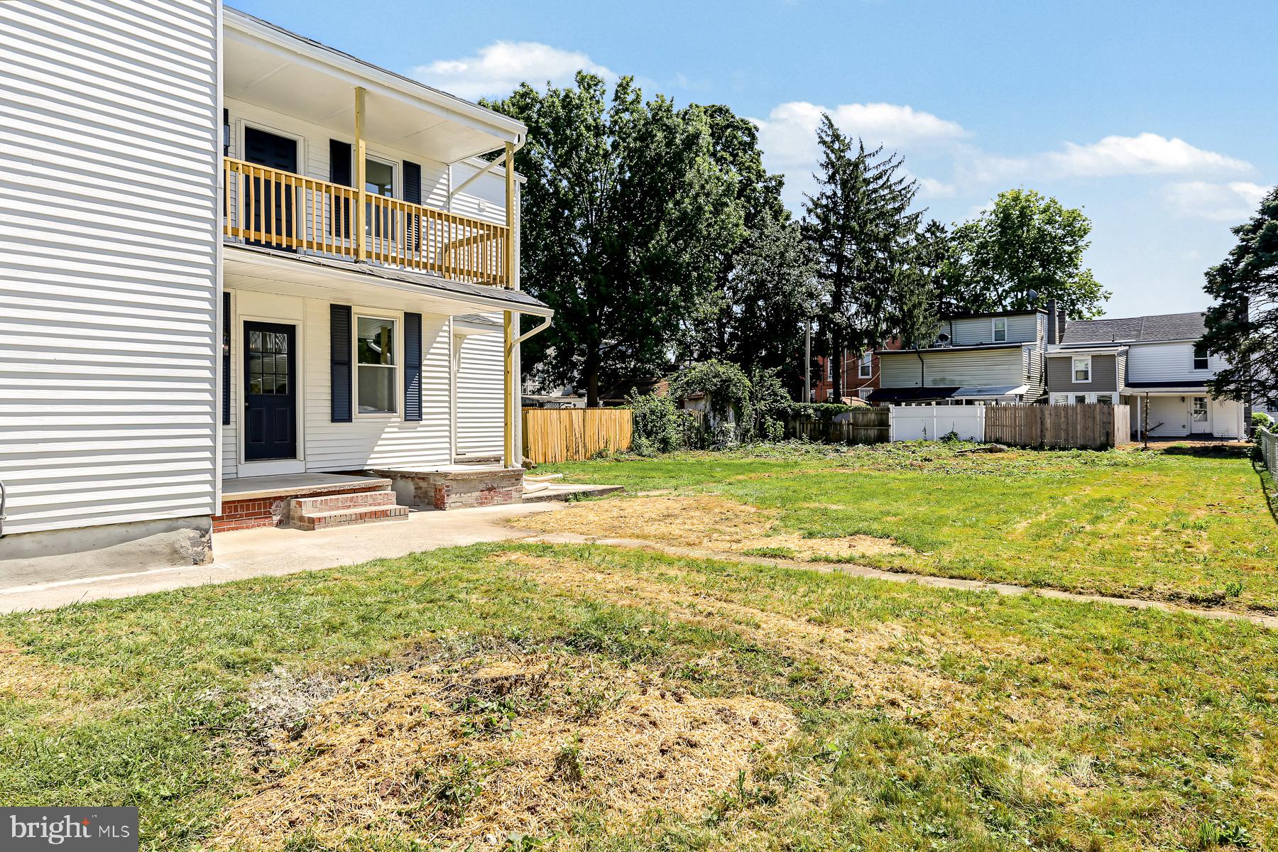 20 W WATER STREET