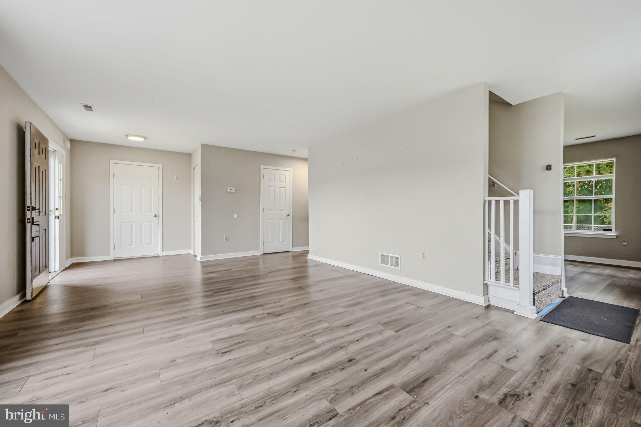 322 W WIND DRIVE