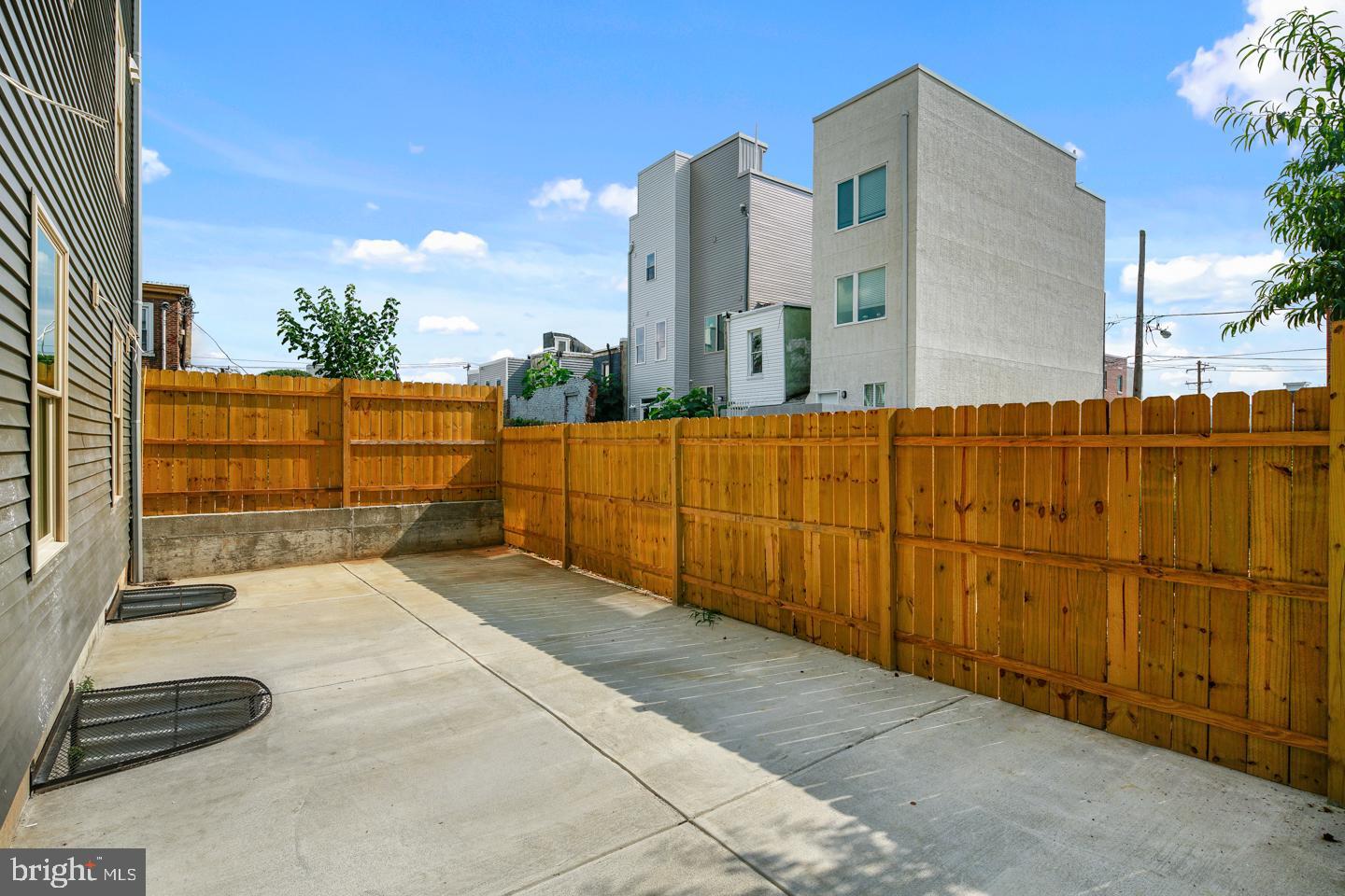 FISHTOWN - Residential Lease