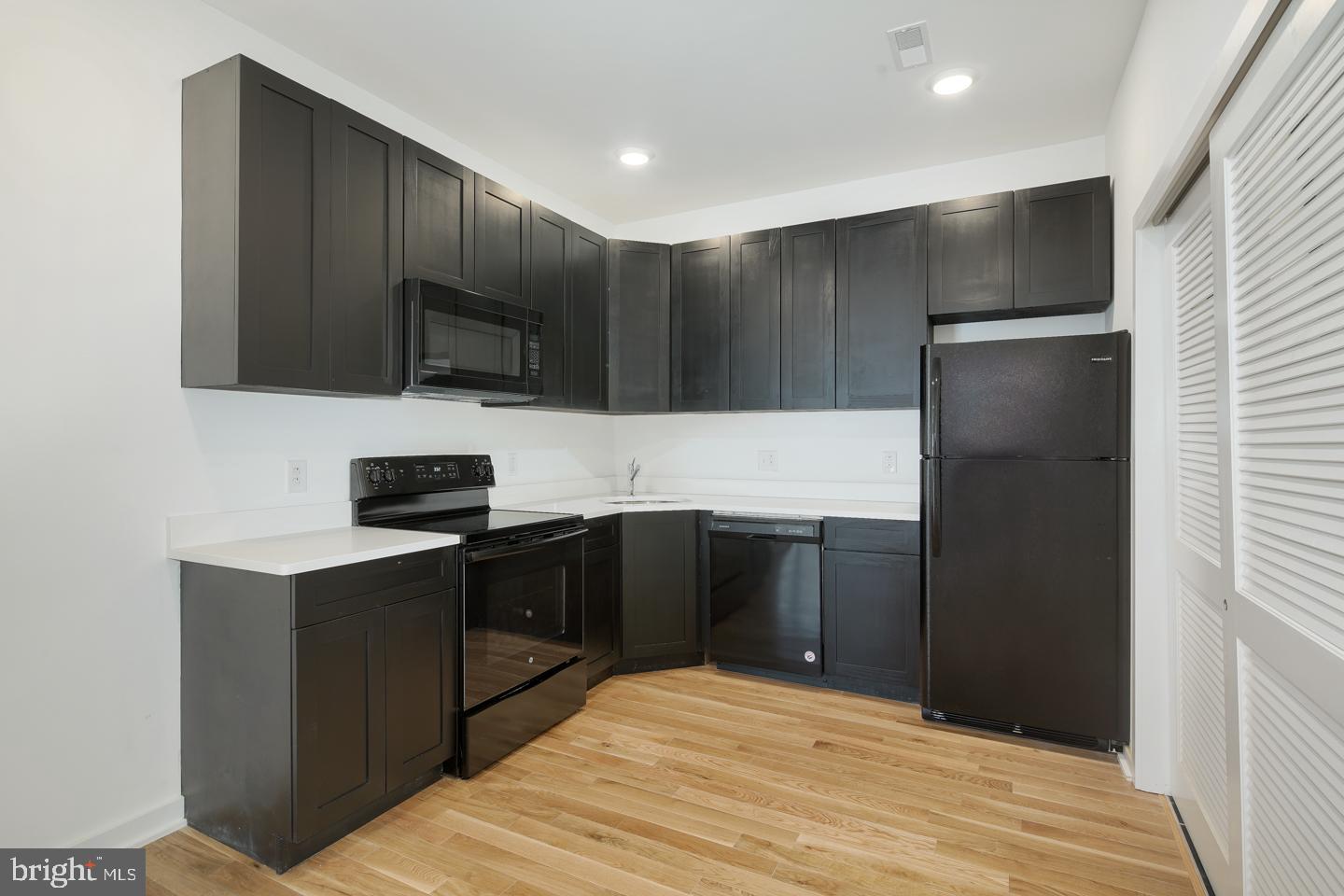 FISHTOWN - Residential Lease