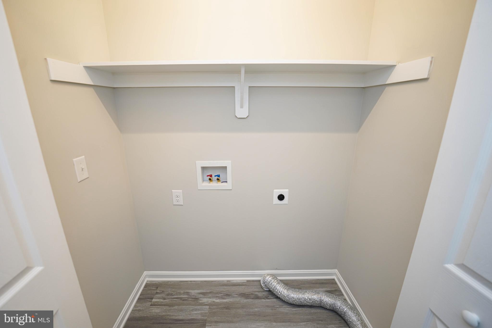 SOUTHERN FLDS - Residential Lease