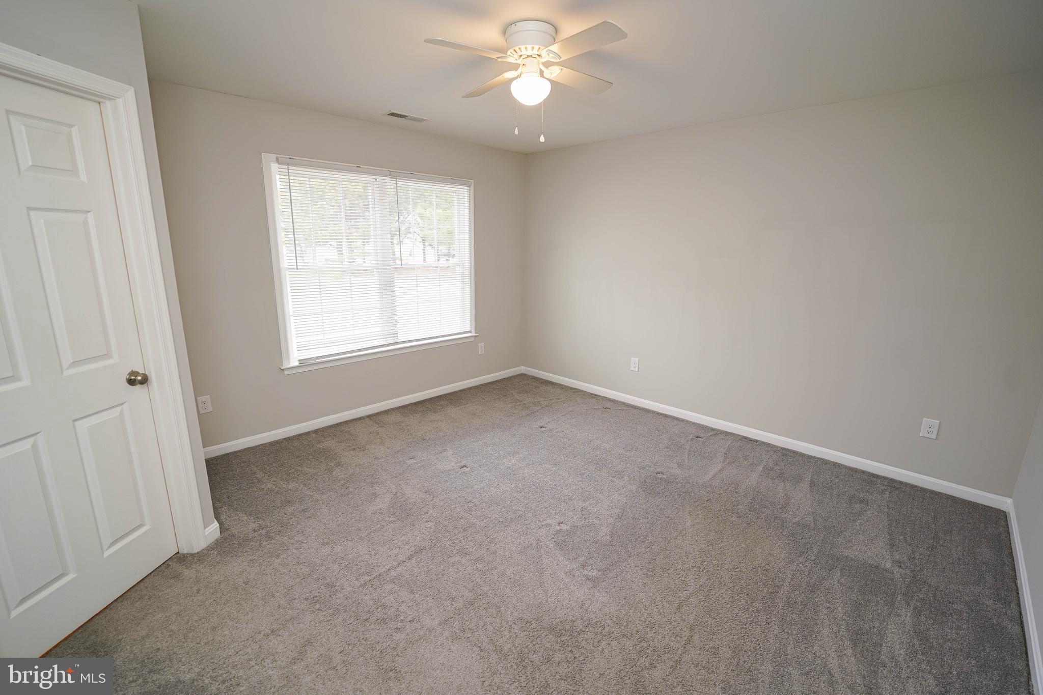 SOUTHERN FLDS - Residential Lease