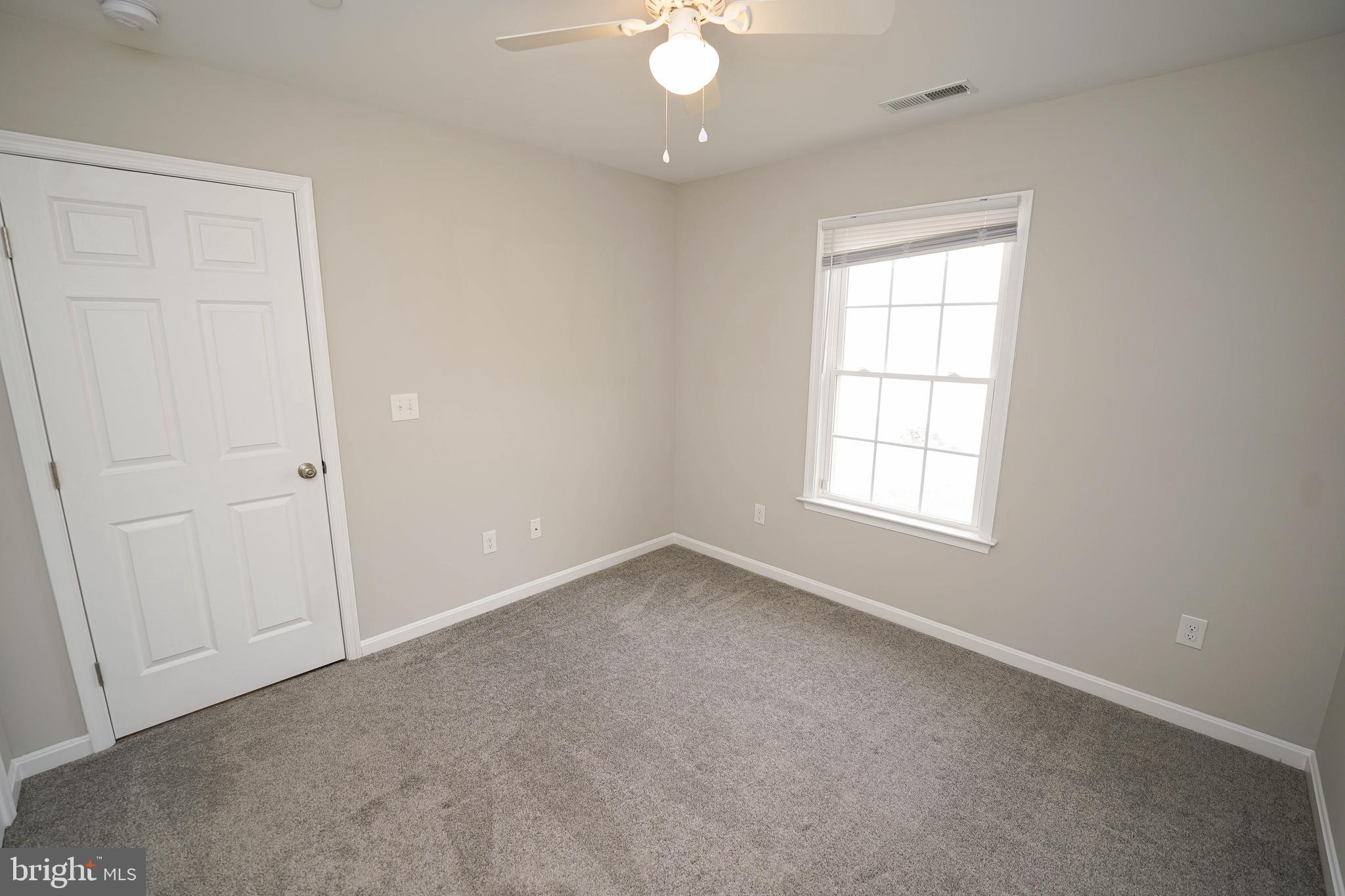 SOUTHERN FLDS - Residential Lease