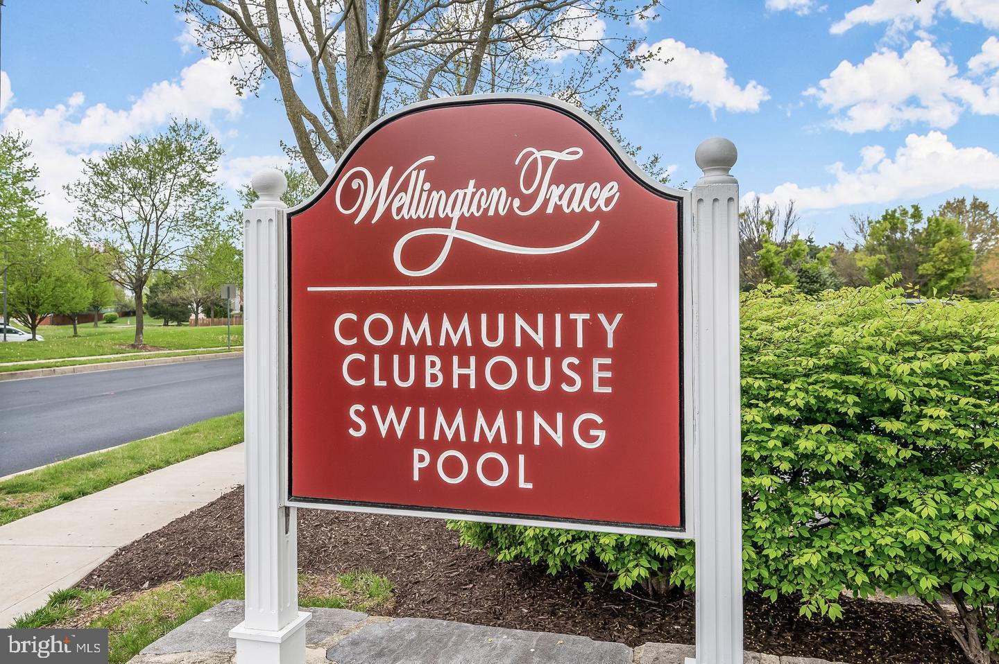 WELLINGTON TRACE - Residential